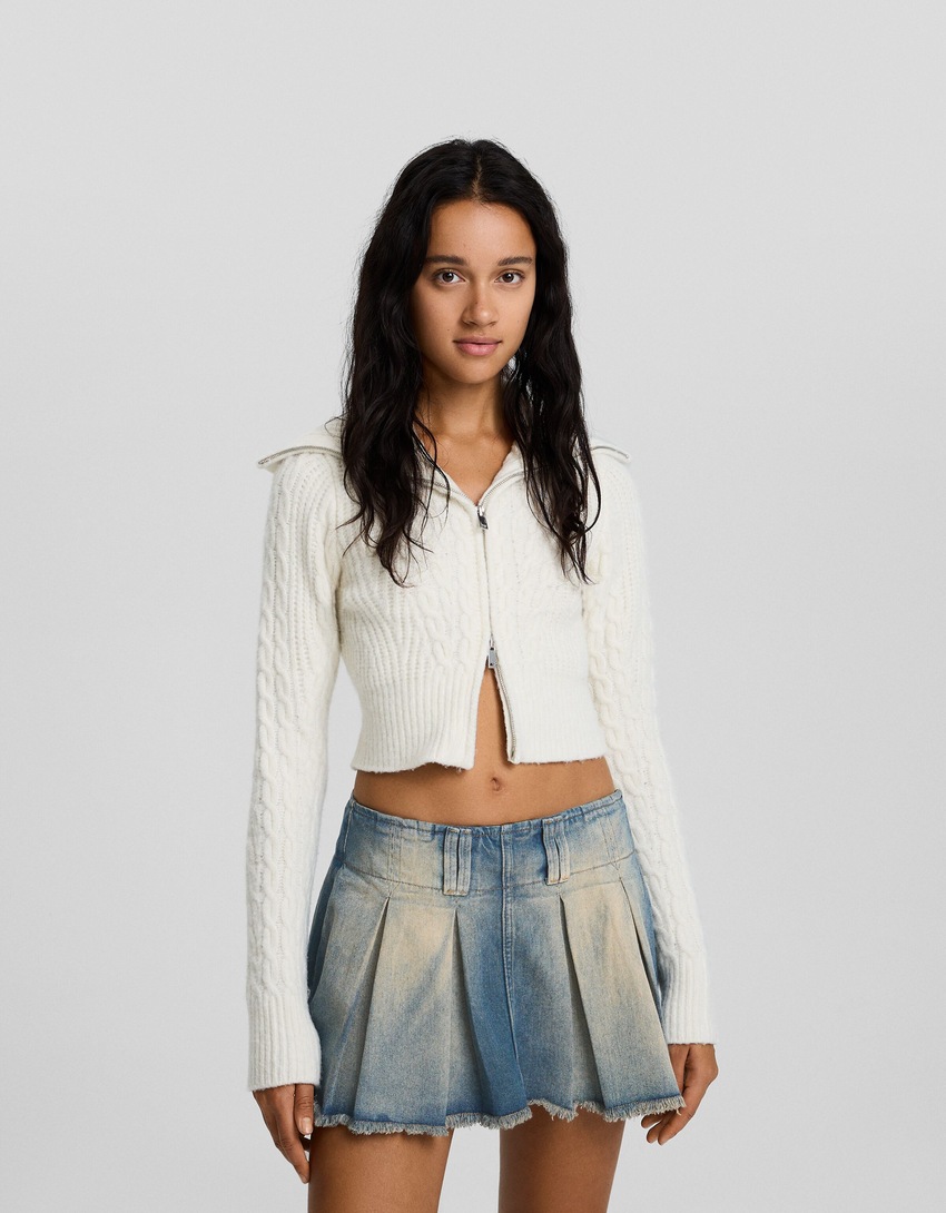 saias-calça plissadas em denim desbotado
