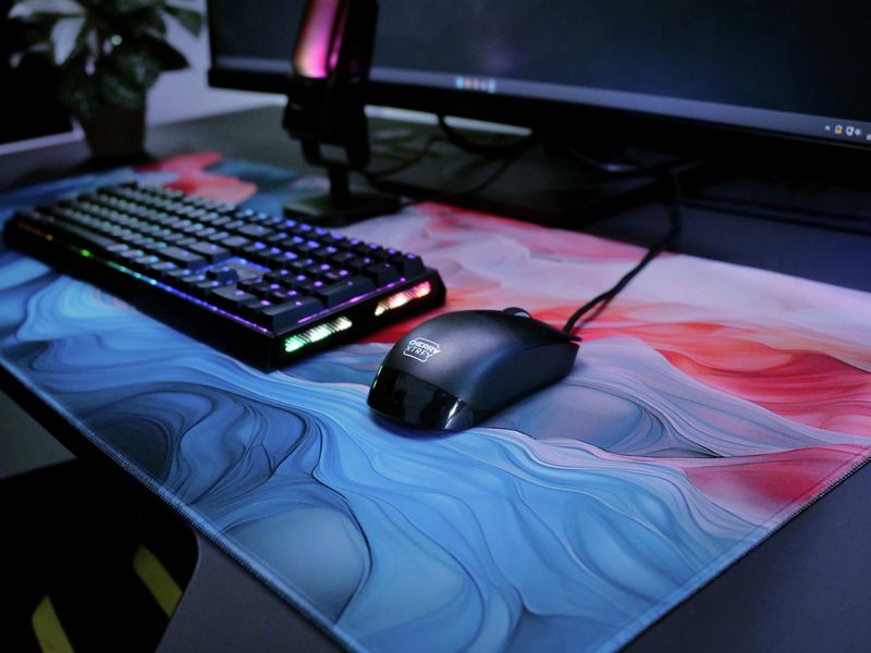 Cherry Gaming-Maus XTRFY M50 Schwarz Leichtgewichtige Gaming-Maus