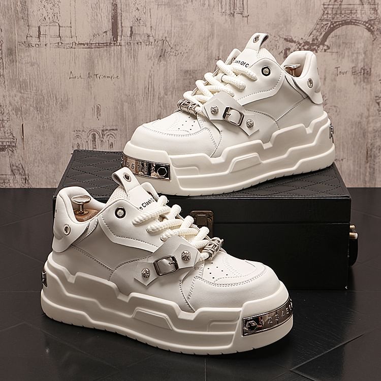 Mr Ozera - Veterschoenen met gesp en studs, letters