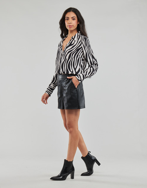 Vila - VIPEN RW COATED SHORTS - Noir
