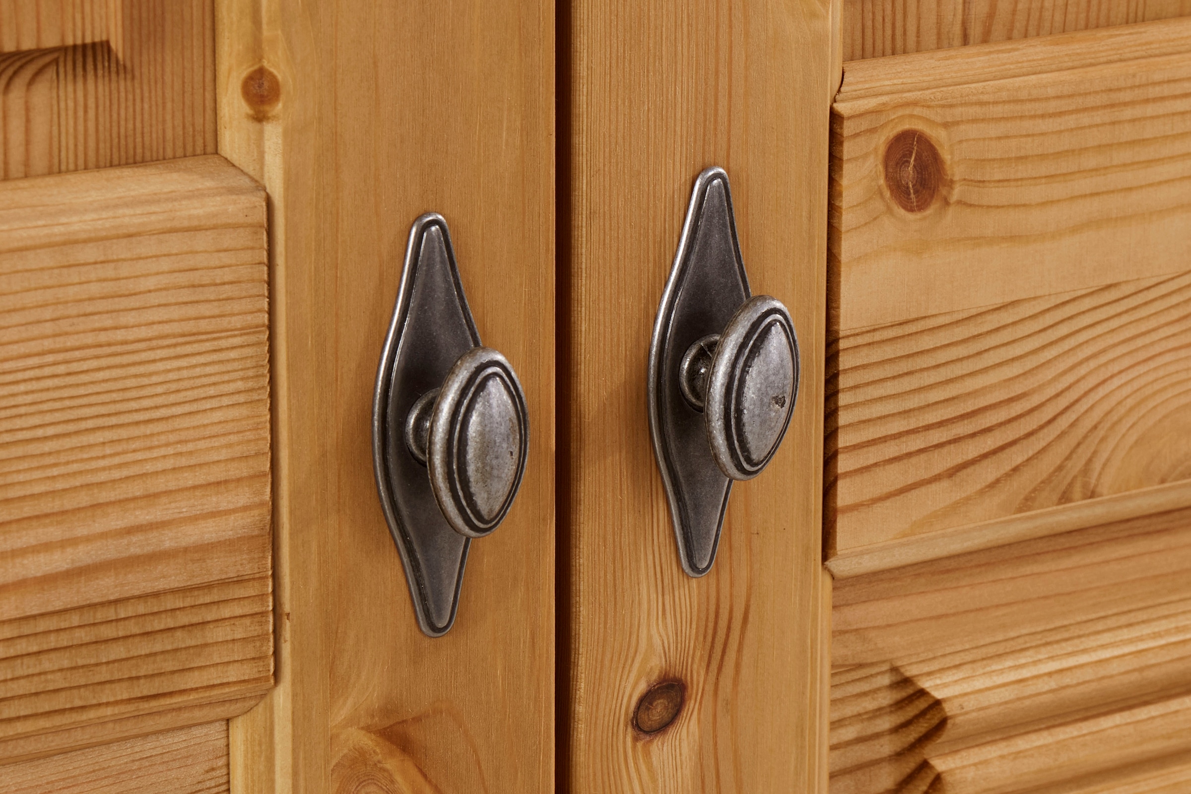 Home affaire Schuhschrank »Rauna« aus massiver Kiefer, viel Stauraum