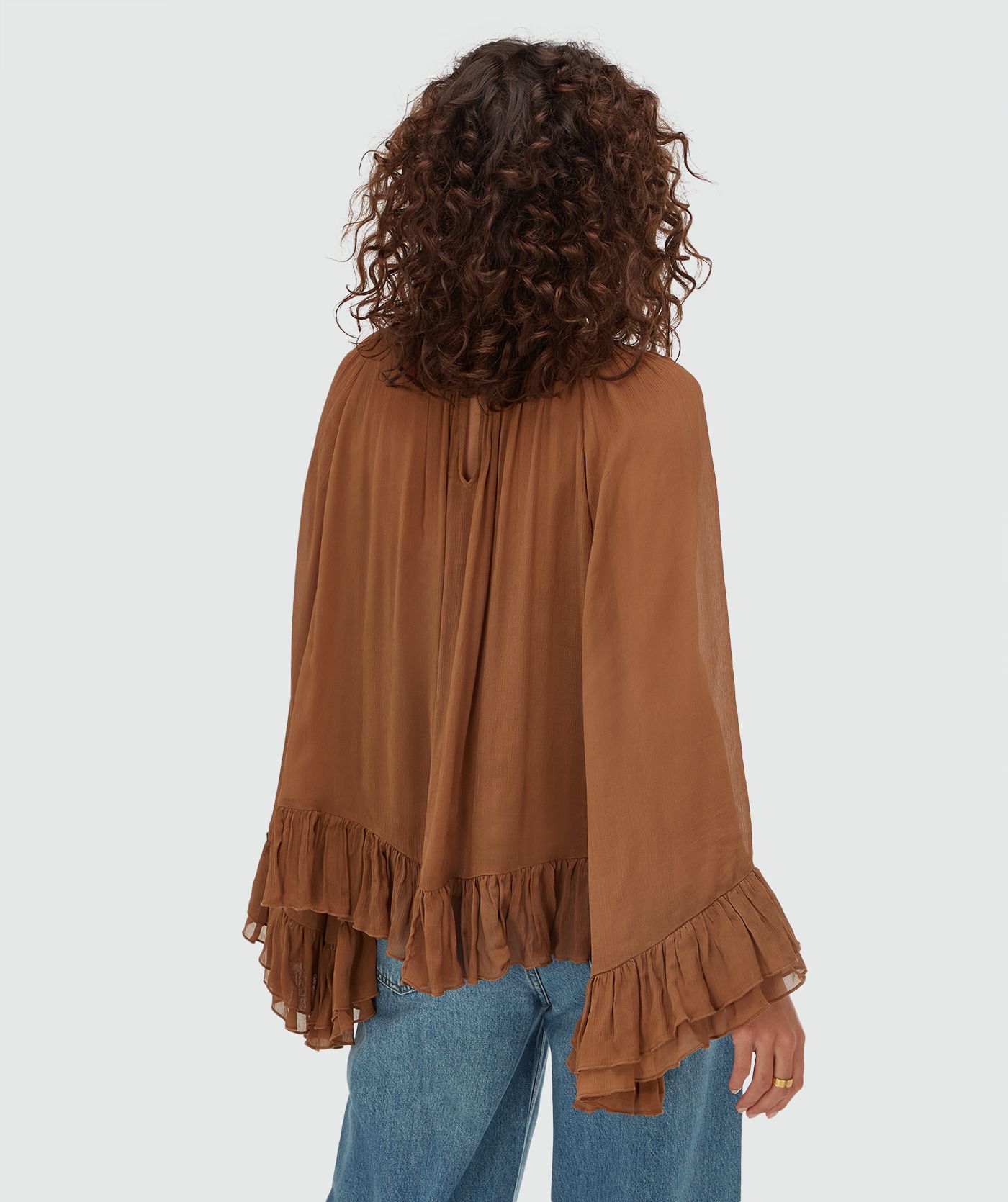 JV-OIVA oversized top met ruffle details - mocha brown
