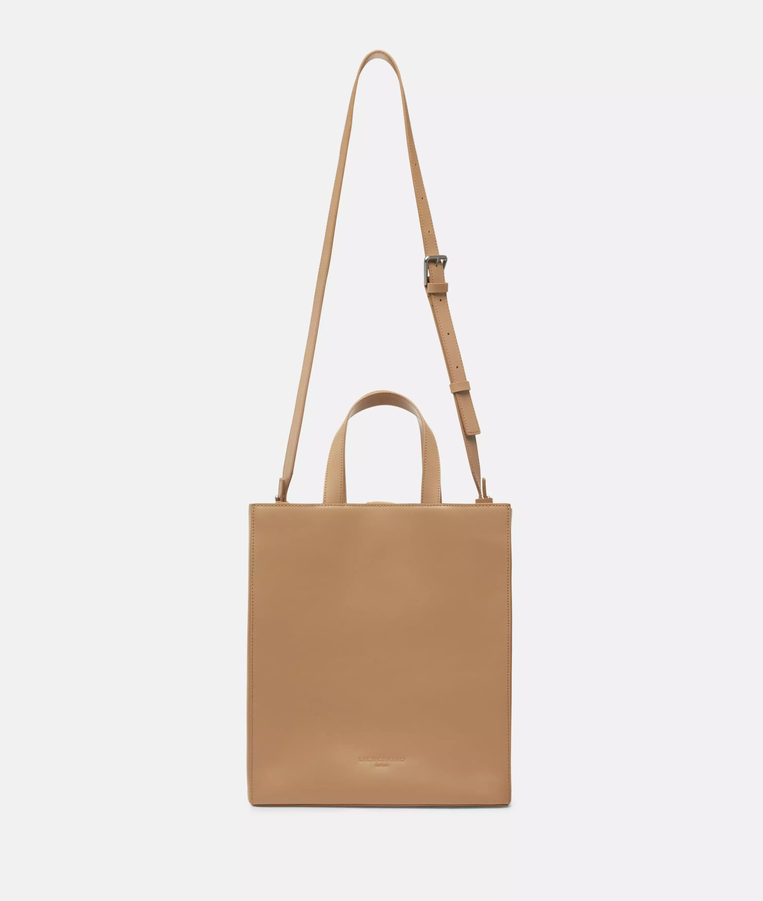 Paper Bag M Spacious tote in smooth leather