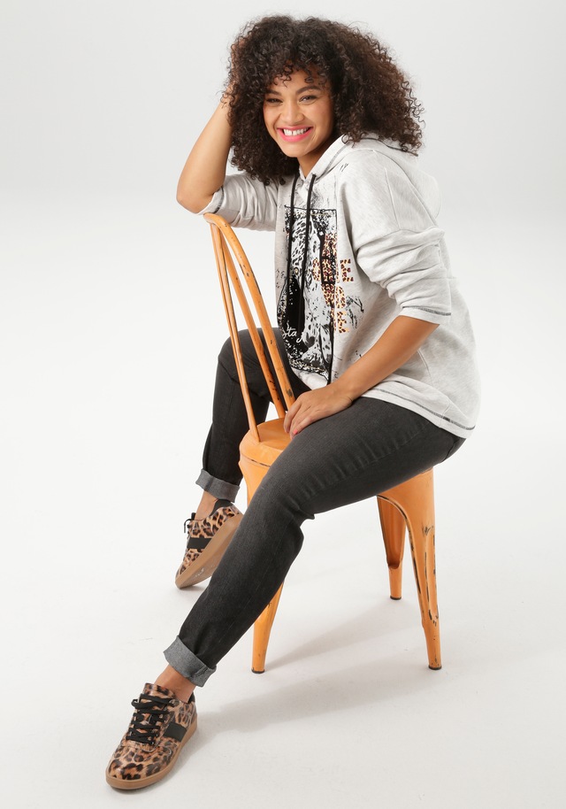 Aniston PLUS Sweatshirt , mit grossem Tigerprint - NEUE KOLLEKTION