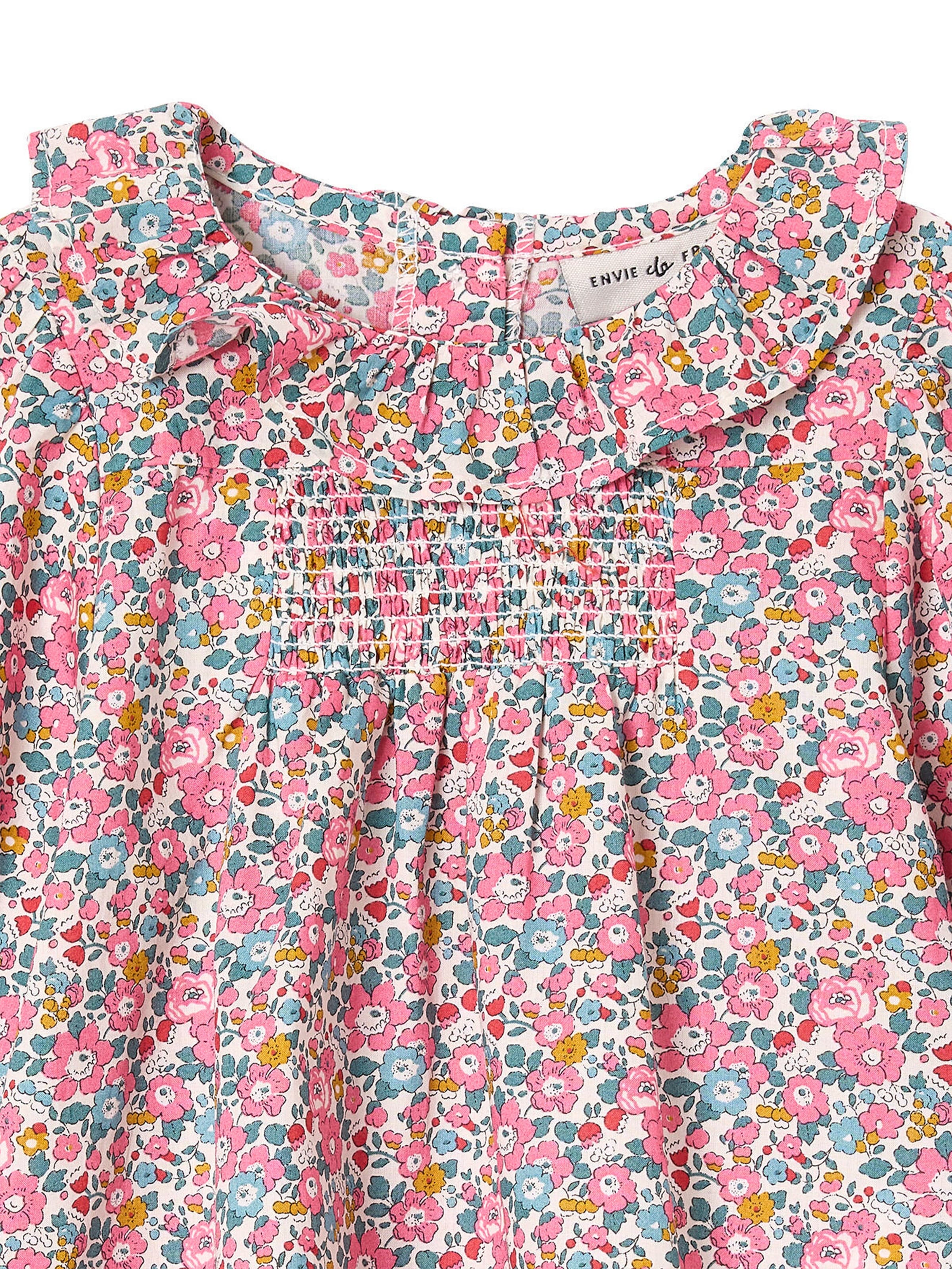 Envie de Fraise Baby-Set: Bluse aus Liberty-Stoff & Shorts wollweiß