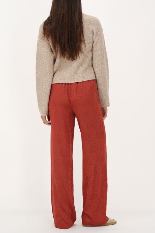Rode broek met jaquard satijnen look