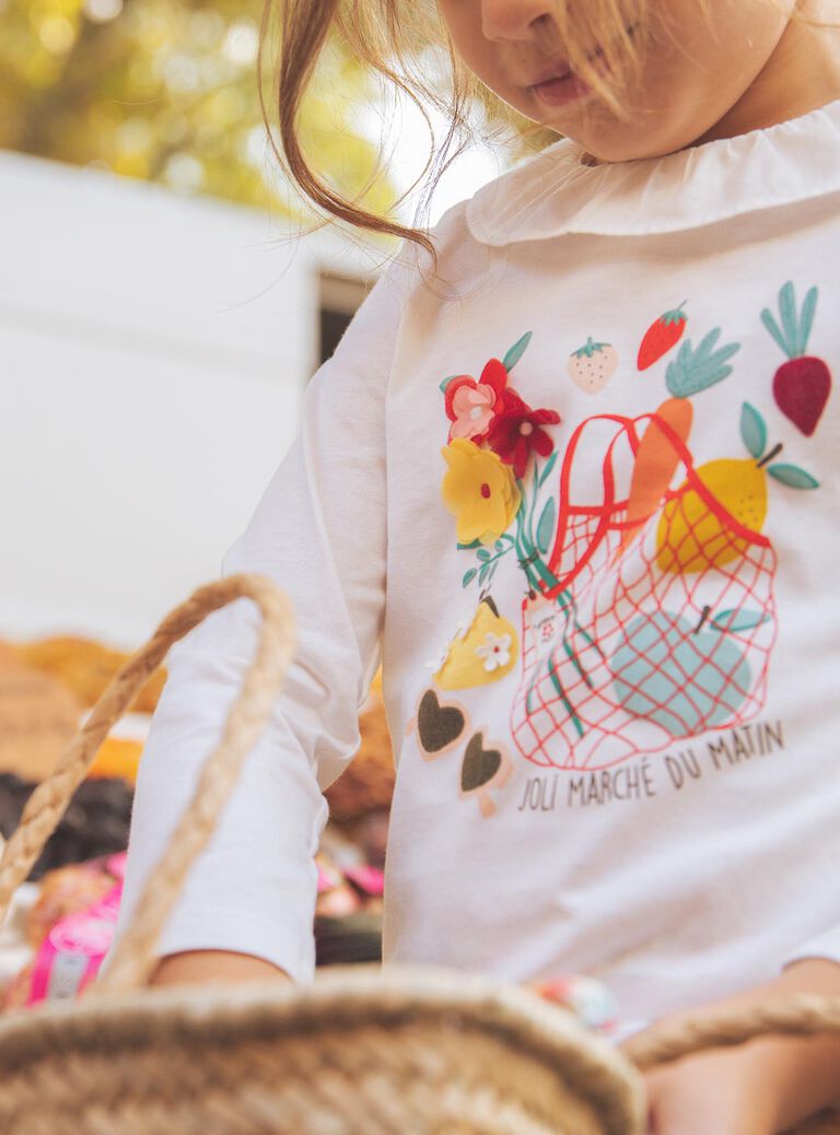 T-shirt écru à collerette