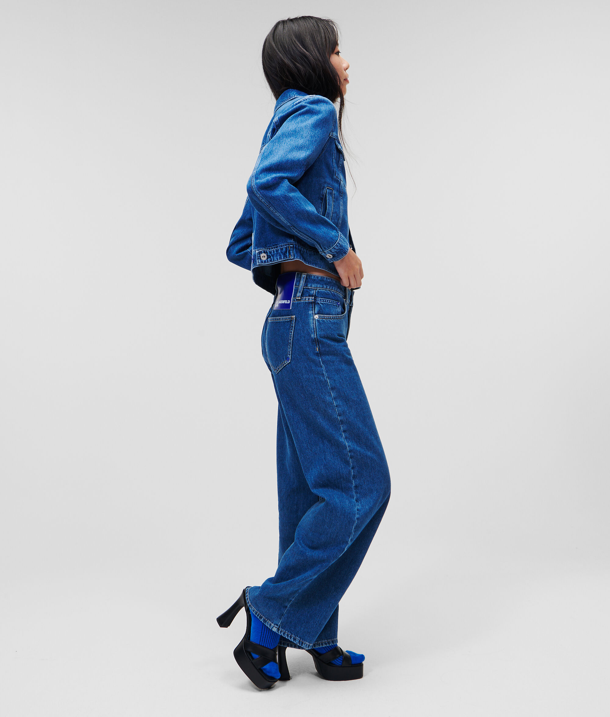 VESTE EN JEAN COUPE DROITE KLJ
