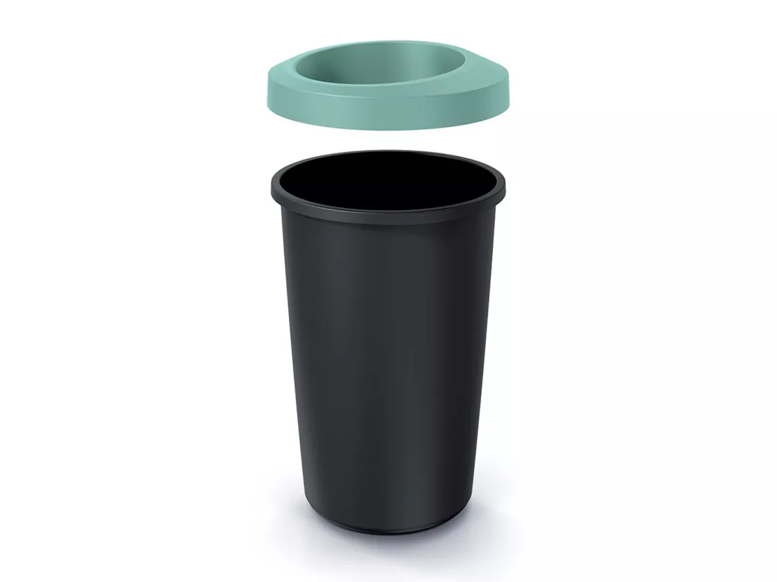 Recyclage Cube 45L Keden dans du plastique avec un couvercle ouvert vert. 39x39x65