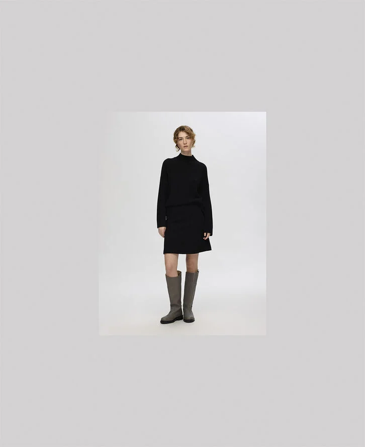Selected Femme SLFWOON HW SHORT WOOL SKIRT Sort