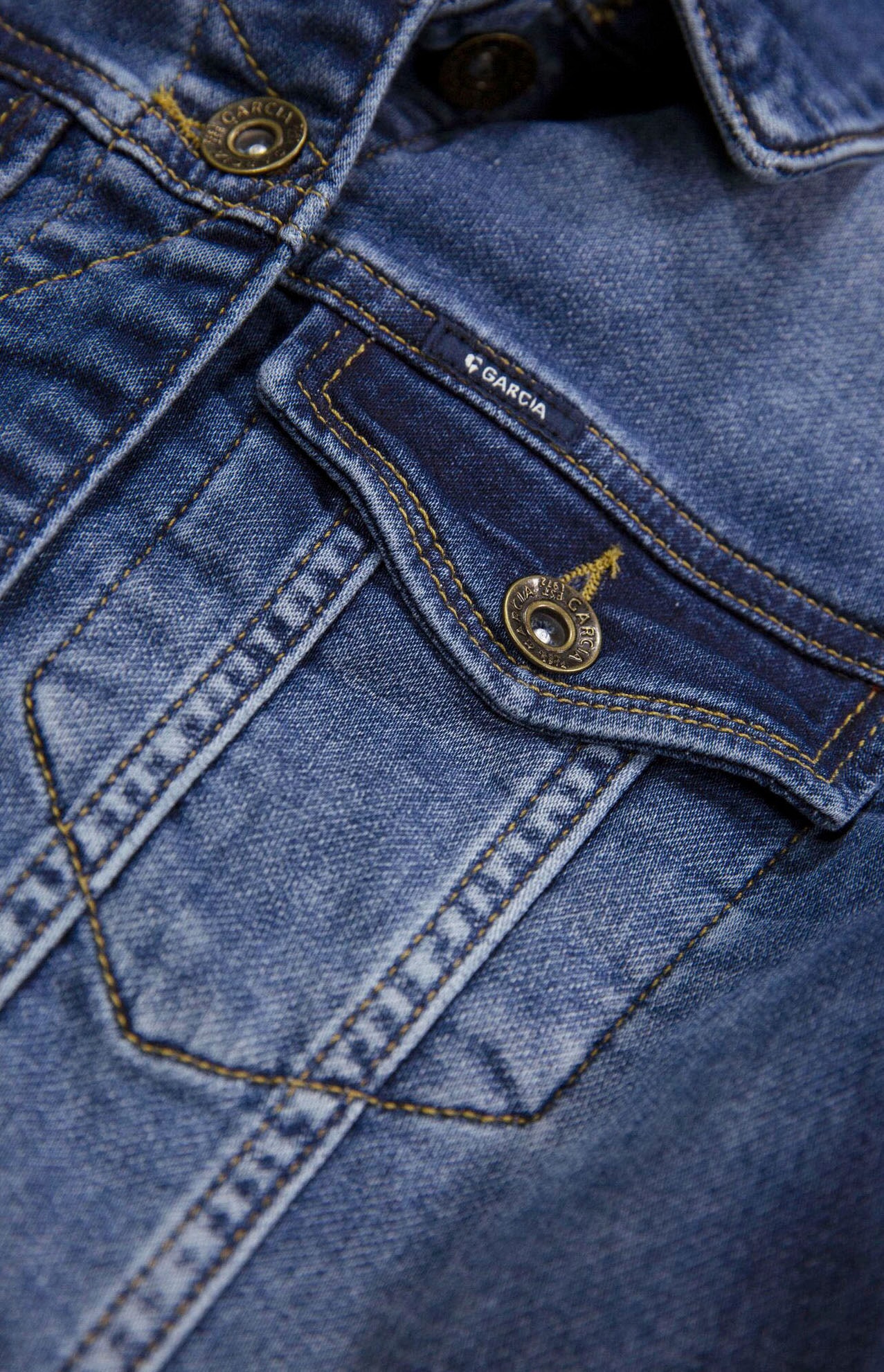 Garcia Jeansjacke »Sofia« mit Stretch