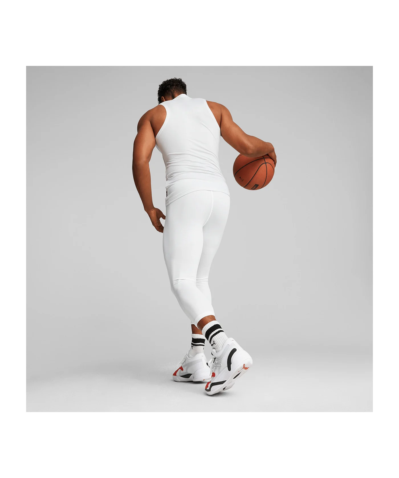 PUMA Hoops Team Baselayer Tanktop F02