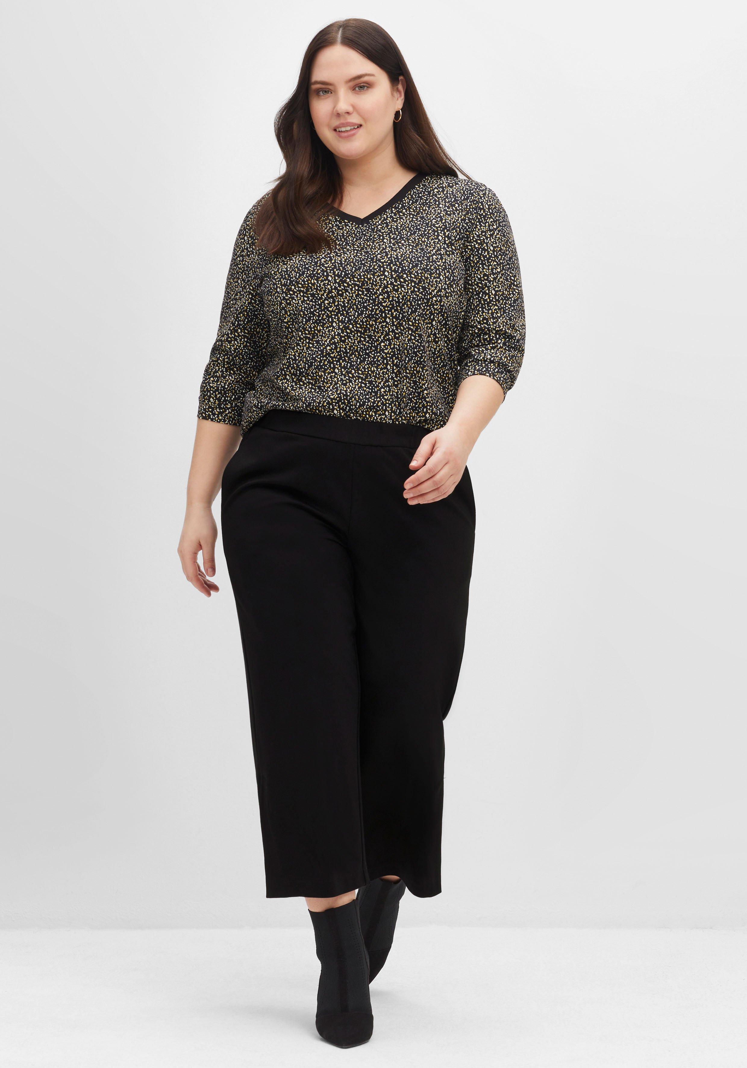 Weite 7/8-Hose mit Schlupfbund und hohem Schlitz