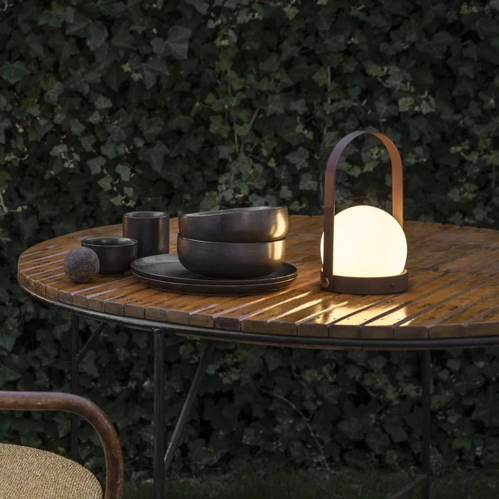 Audo - Carrie Akku Tischleuchte, olivgrün