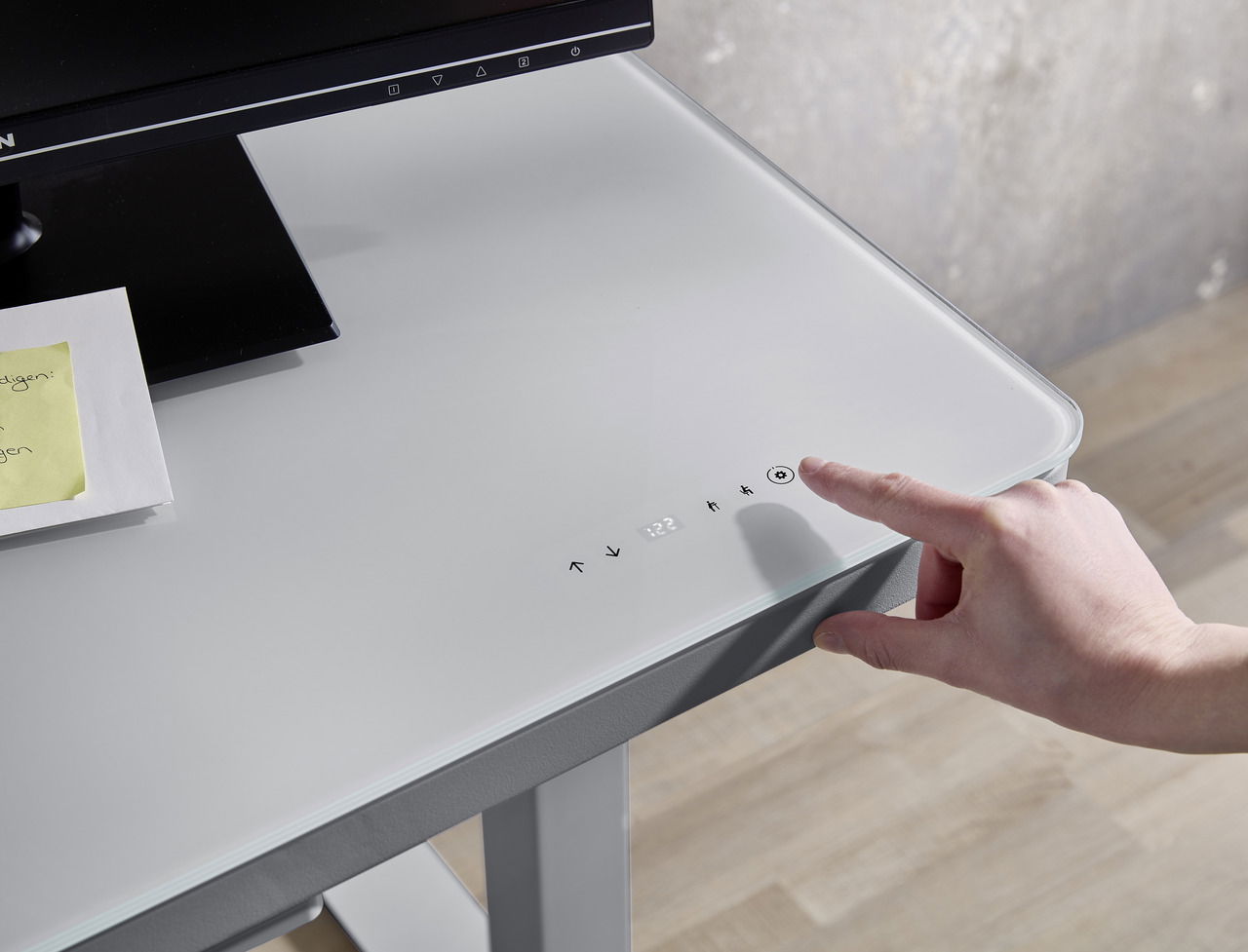 E-Serie E-Schreibtisch E-STYLE