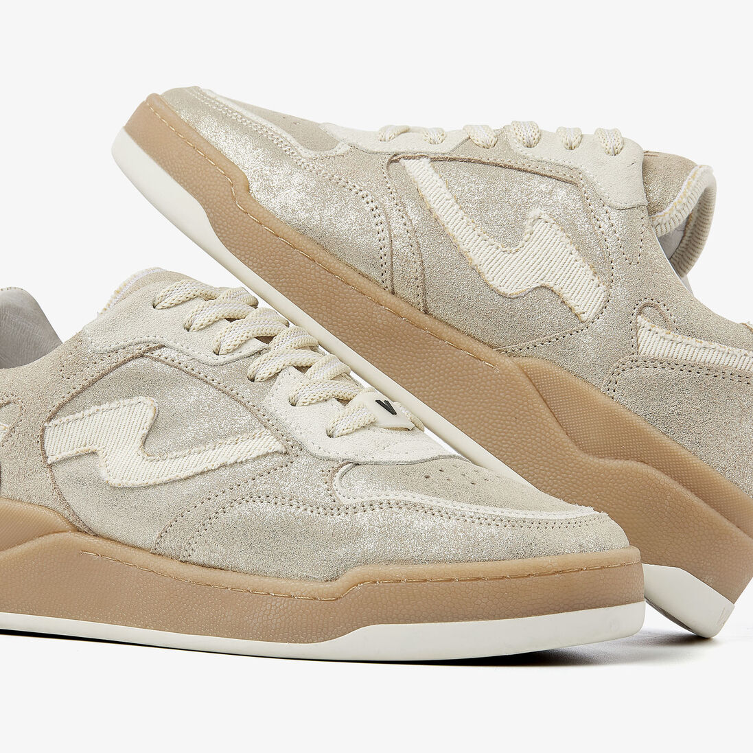 gouden via vai lage sneakers sam levi