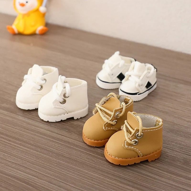 Jun's Journal - Schoenen voor poppen - 17 cm (verschillende ontwerpen)