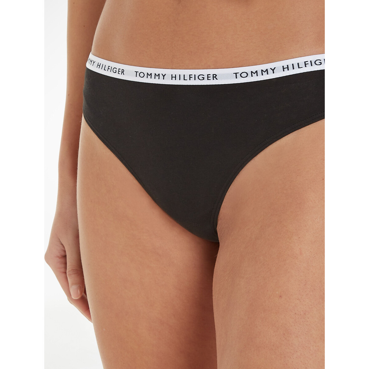 TOMMY HILFIGER<br>Conjunto de 3 tangas em algodão elástico