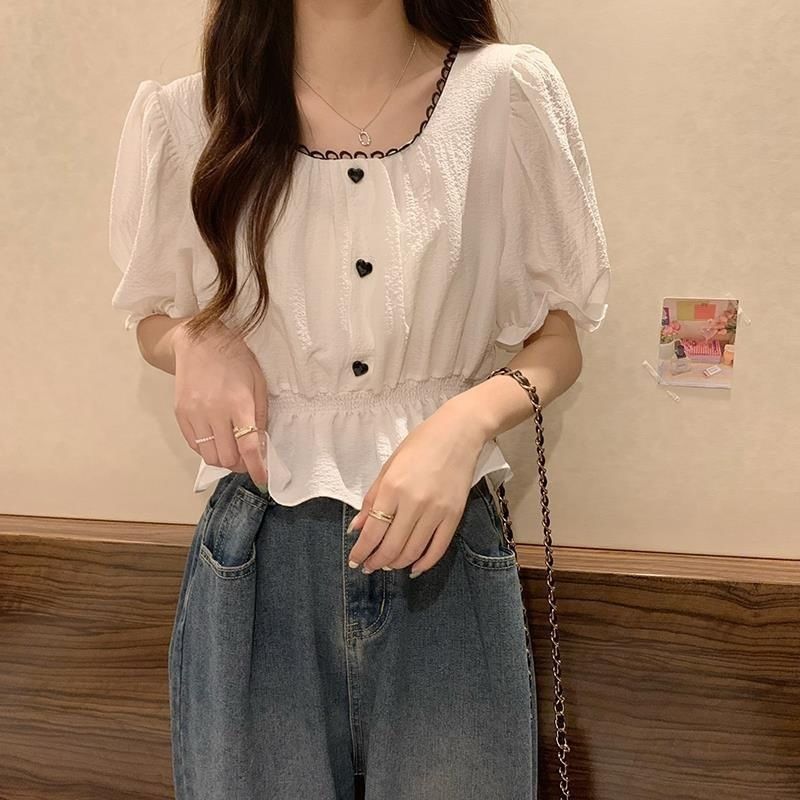 Sisyphi - Blouse met korte mouwen en hartaccent