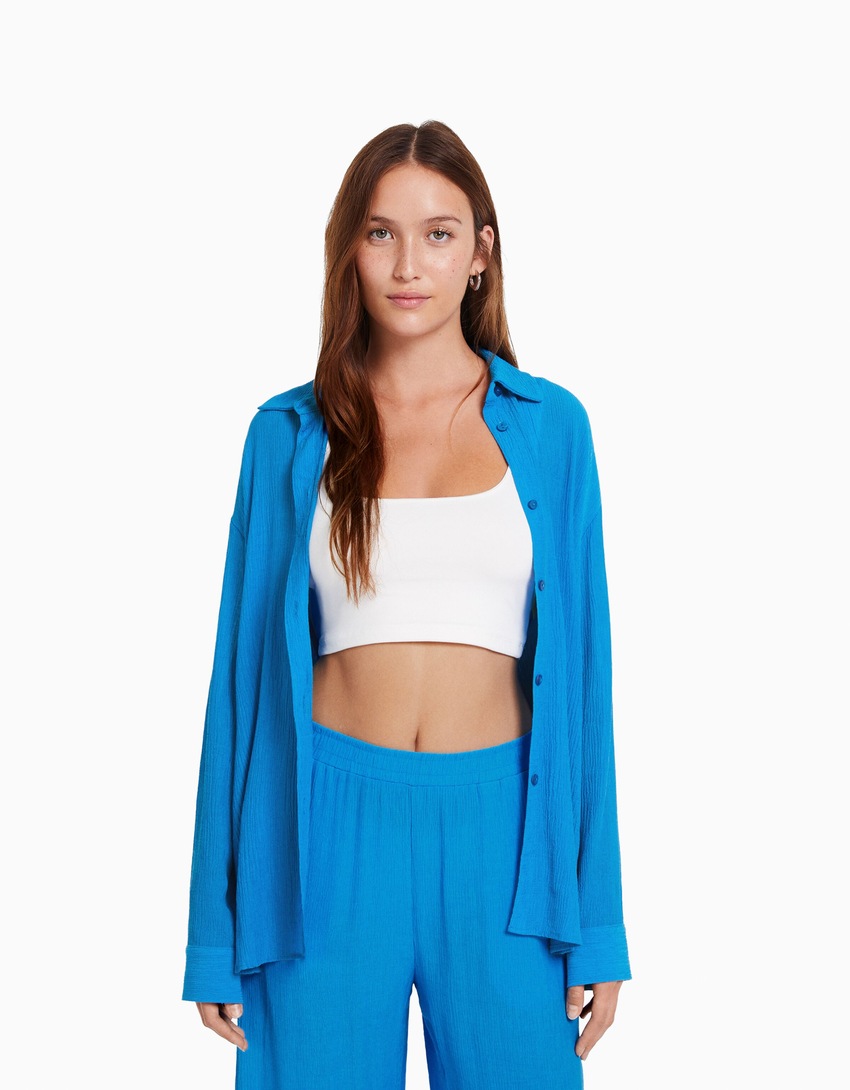 Camisa de crepe oversized de manga comprida