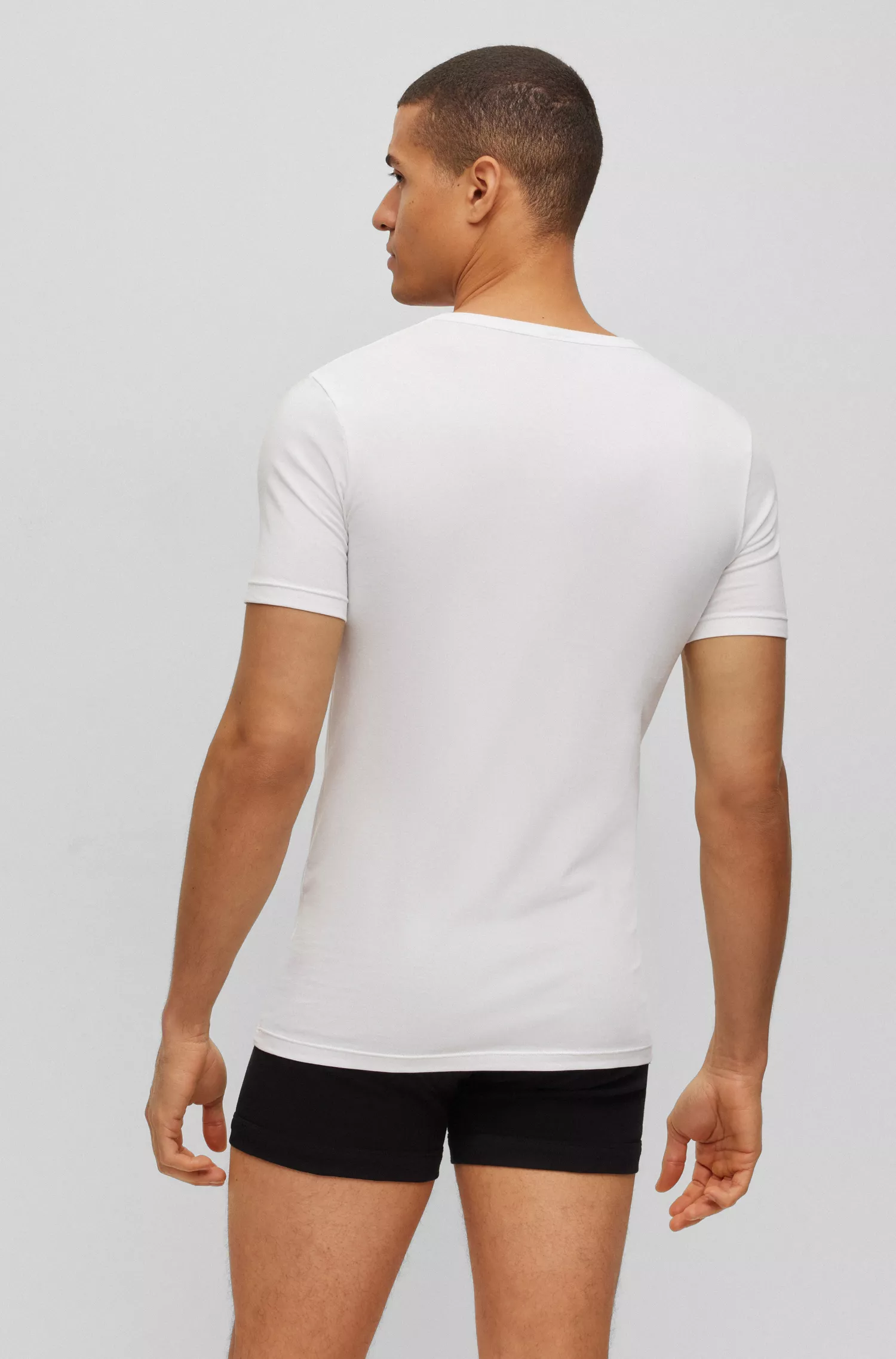BOSS Black - Pacote com duas camisetas slim fit em algodão elástico.