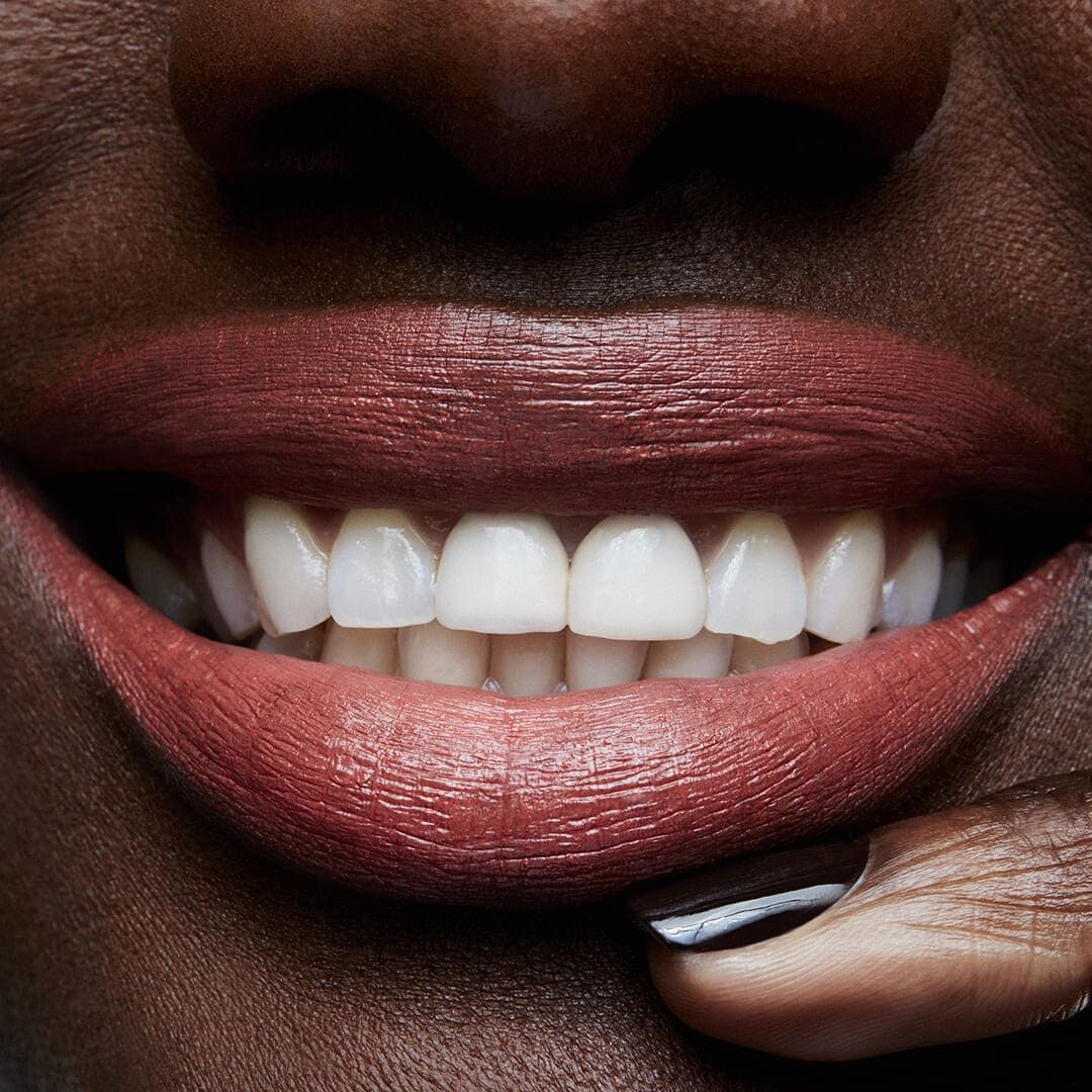 MAC SATIN LIPSTICK