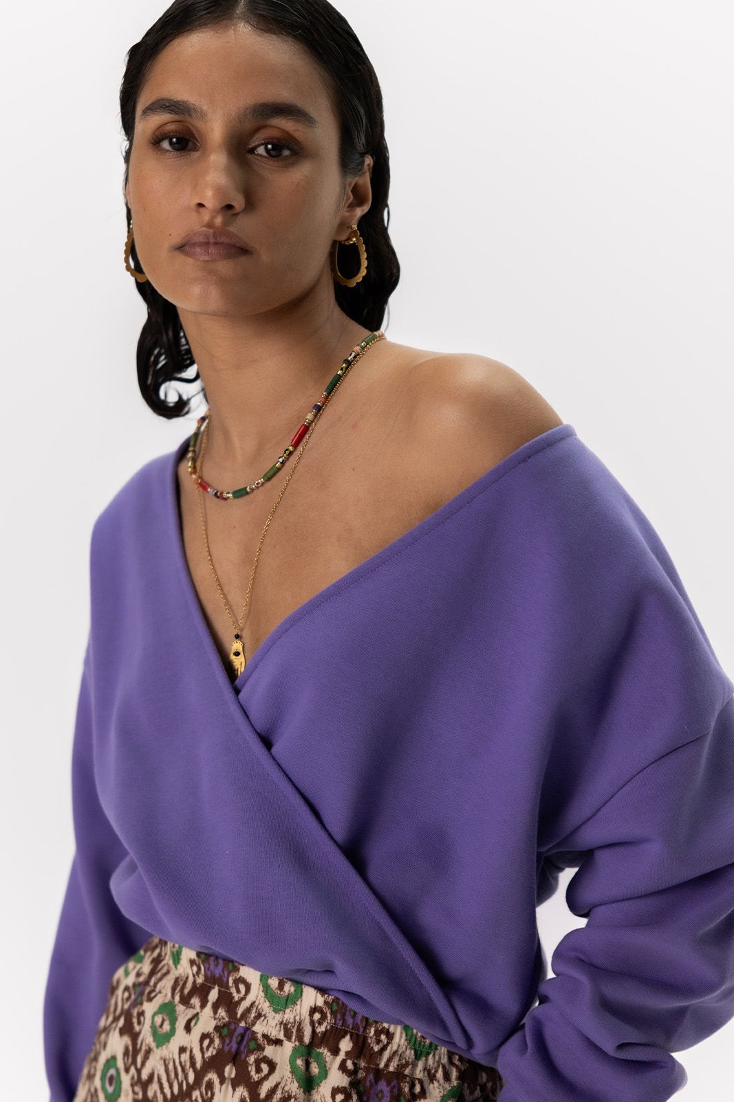 Paarse overlap sweater