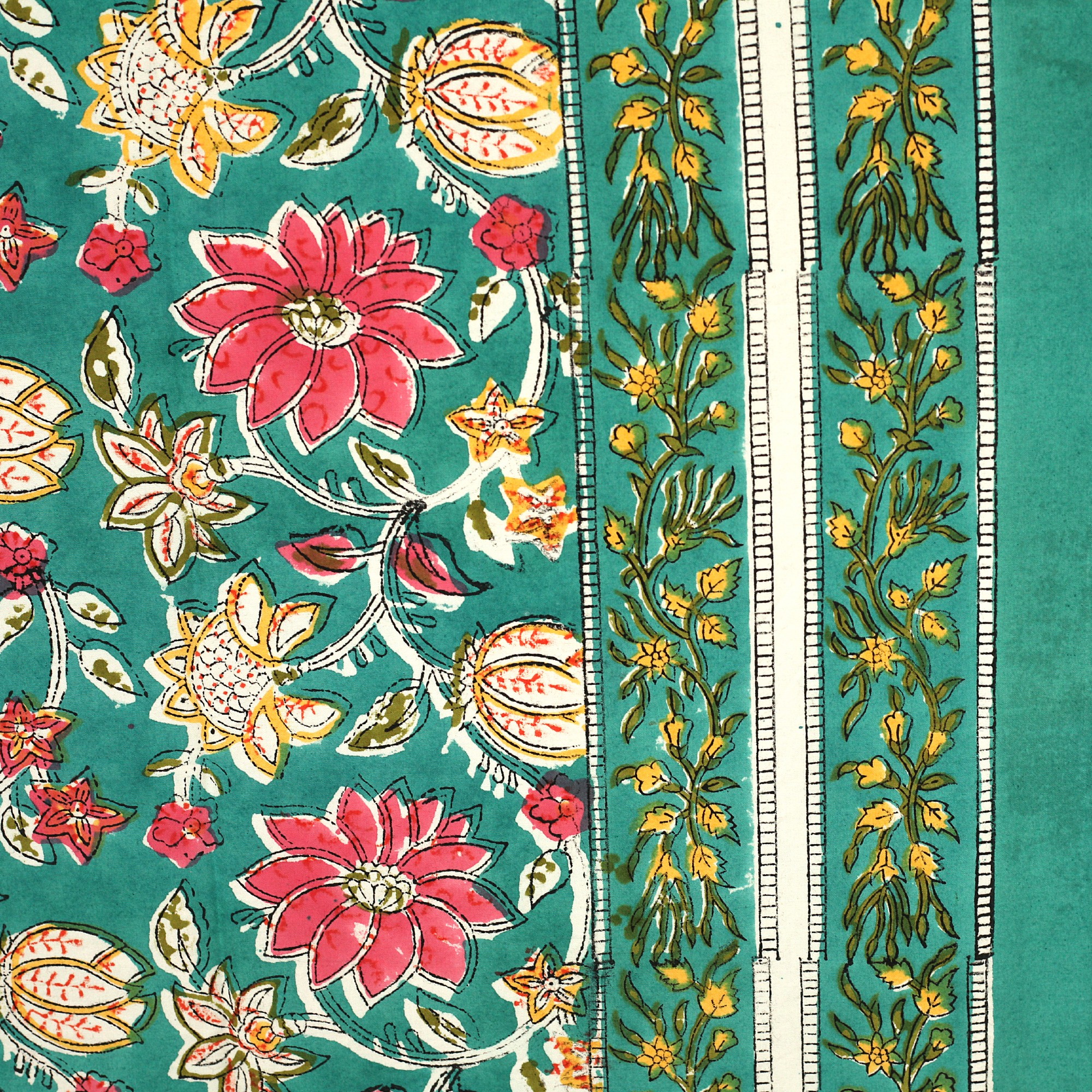 Tischdecke mit Blumenmuster, grün, multicolor, T 100 cm, B 100 cm von fischer's lagerhaus