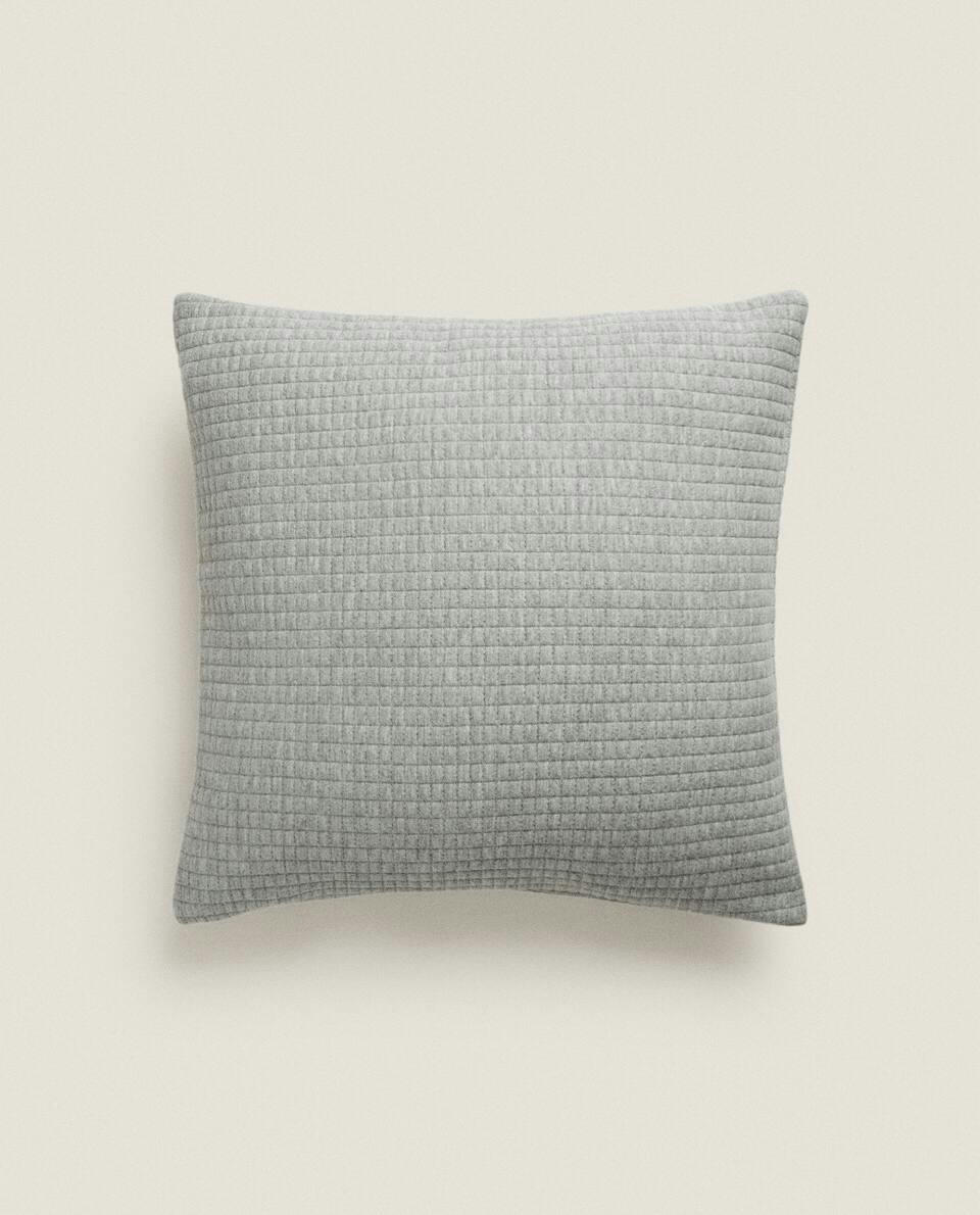 CAPA DE ALMOFADA EM JACQUARD XADREZ