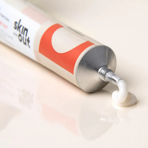 Skin and Out CLEAR OUT - Soin Ciblé Stop-bouton 30 ml