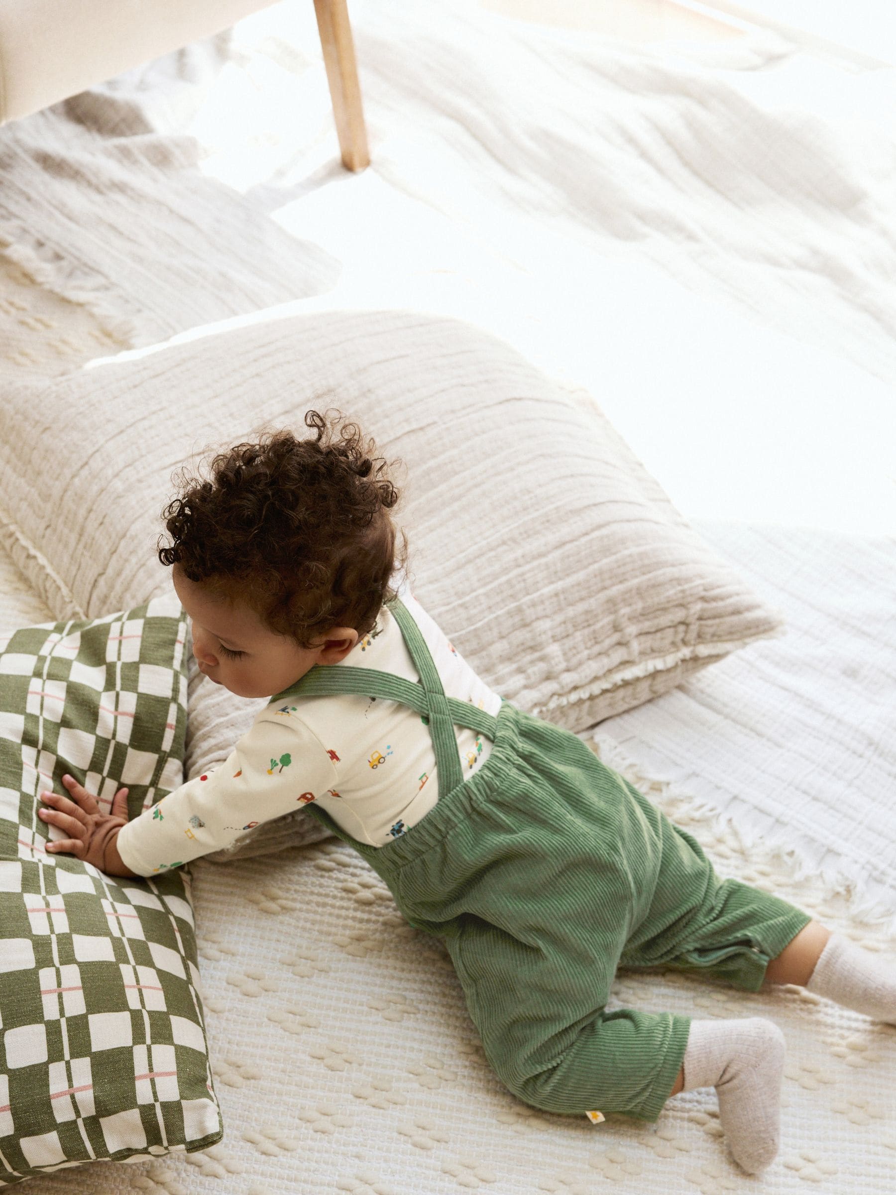 Groen met boerderijprint - Babyset van tuinbroek en rompertje (0mnd-2jr)