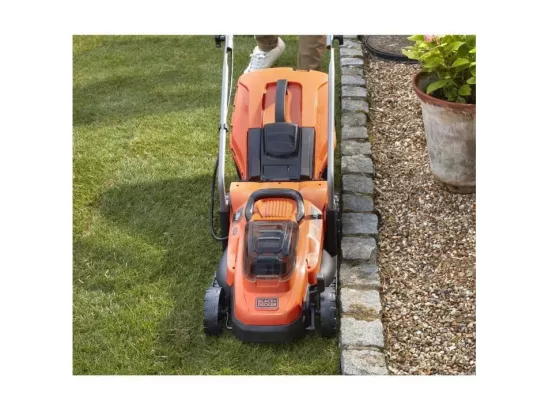 BLACK + DECKER Tondeuse 33 cm sans fil LITHIUM 18V - 2,5Ah - 2 batteries - 1 chargeur - BCMW3318L2-QW