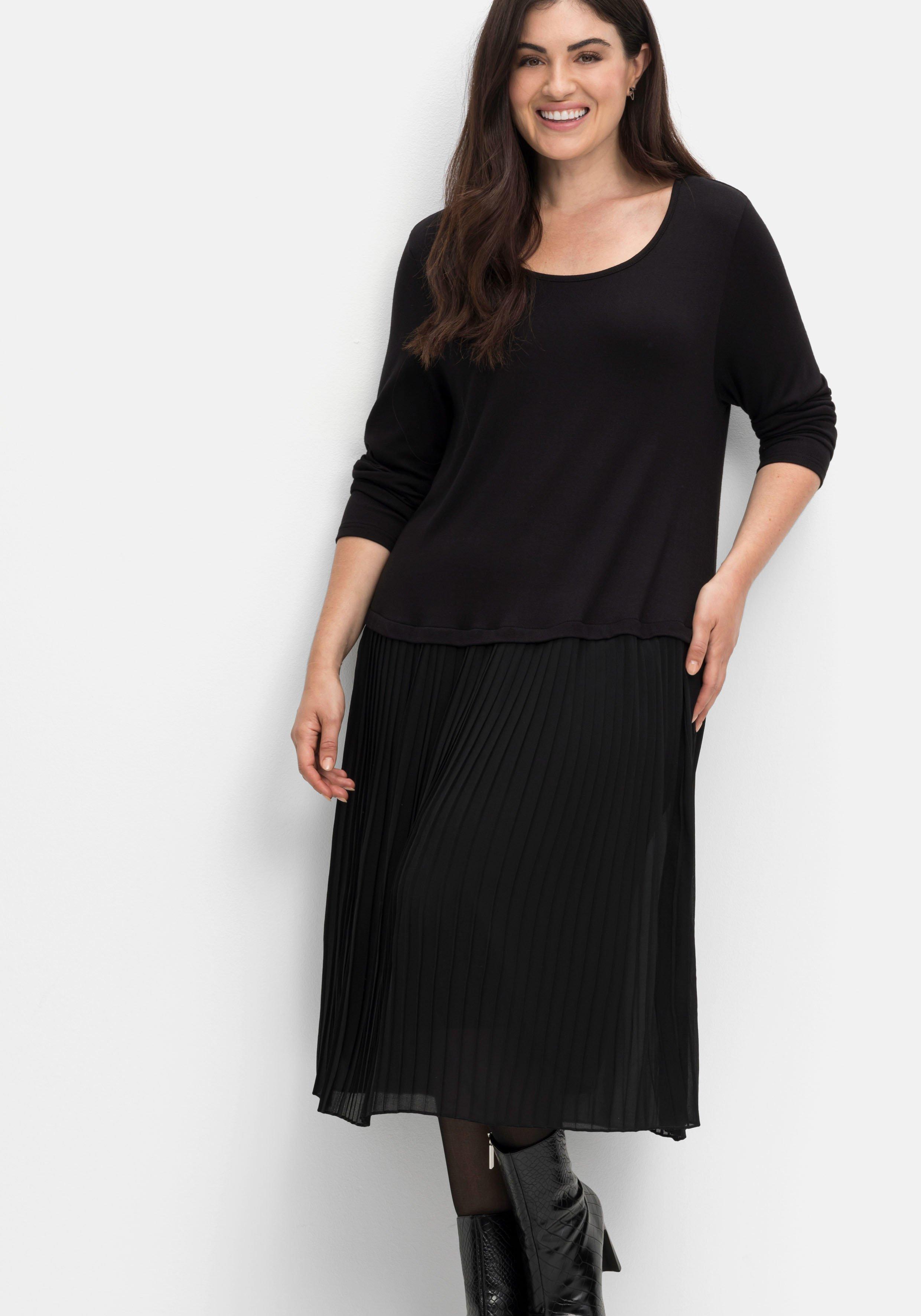 Strickkleid mit Plisseerock aus Chiffon