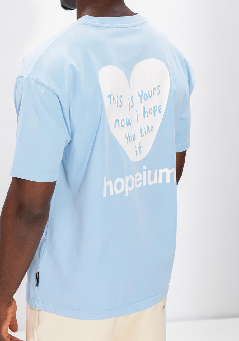 lichtblauwe hopeium t-shirt short sleeve