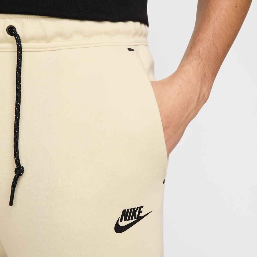 Nike Bas de Survêtement Tech Fleece 24 - Kaki/Noir