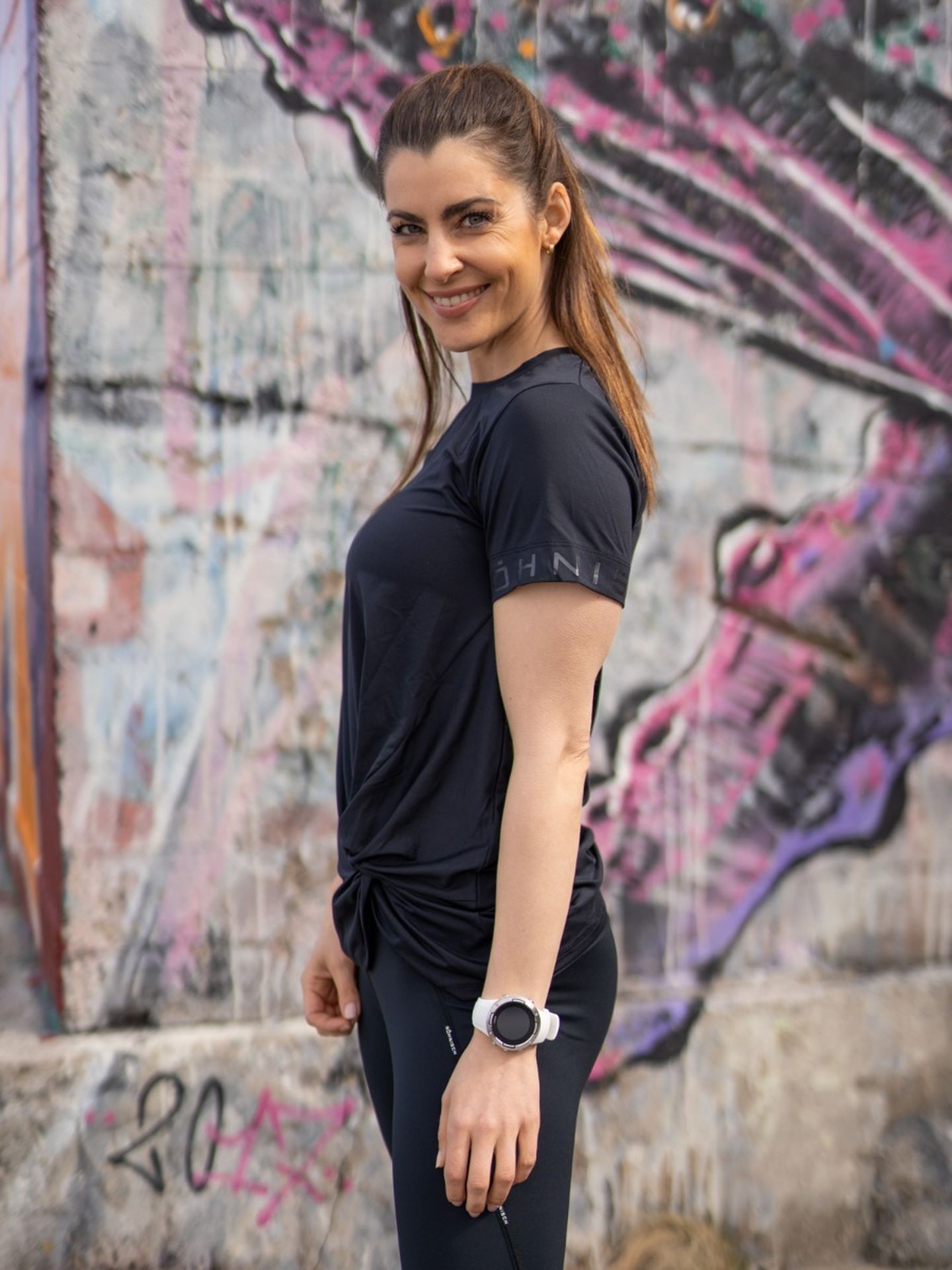 Jolie Knot Tee