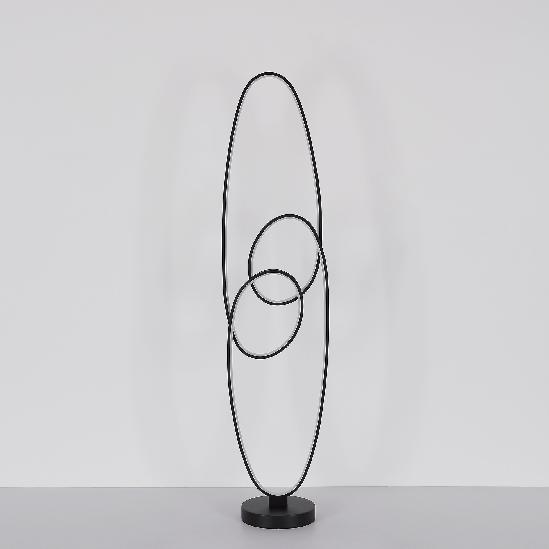 LED-Stehleuchte - schwarz matt - Memory-Funktion - 122 cm