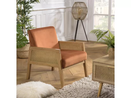 ALBANE - Fauteuil velours orange pieds bois et accoudoirs rotin