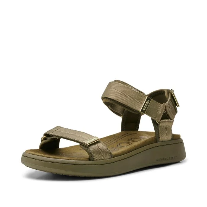 Line Sandal