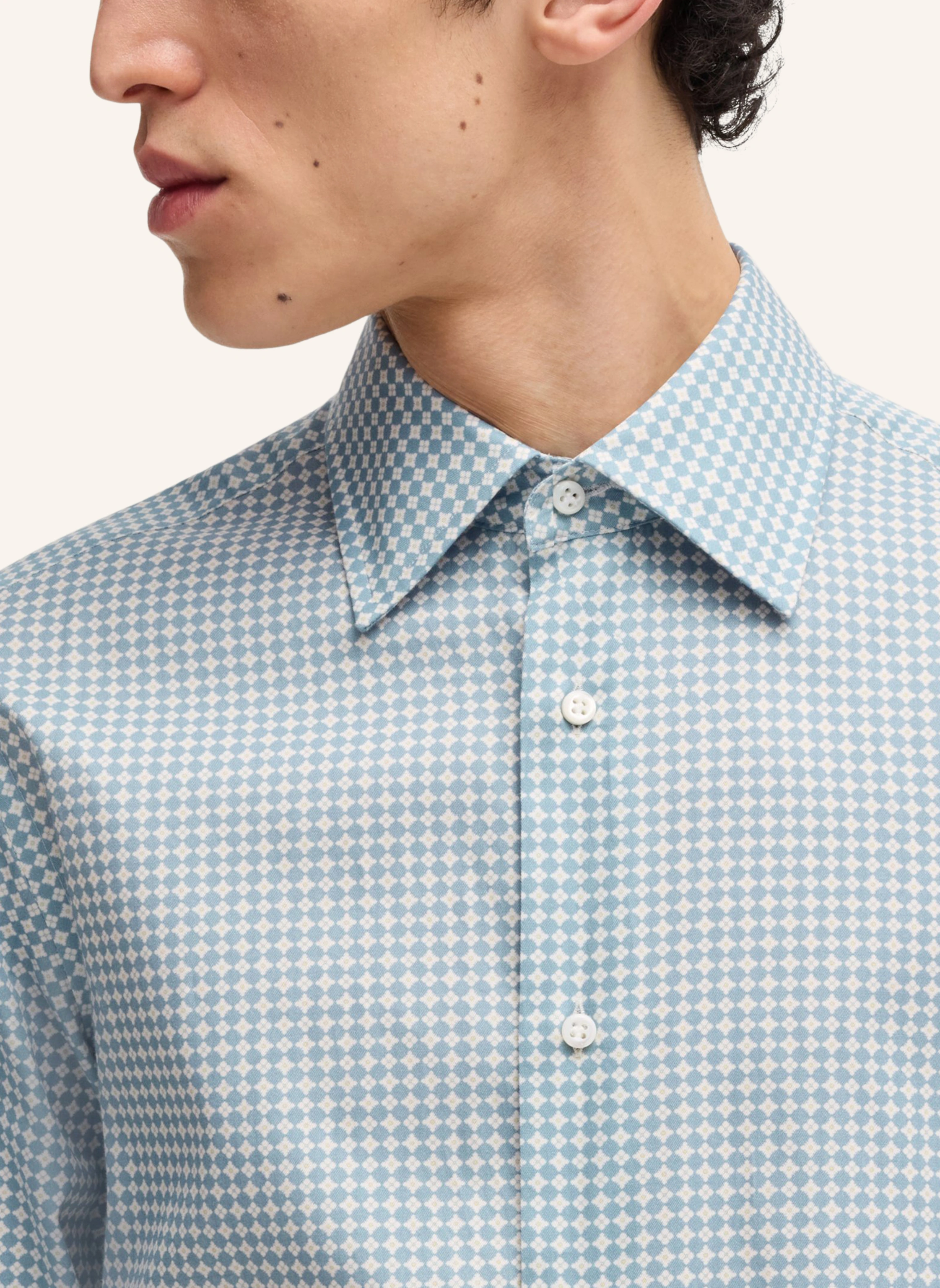 BOSS Business Hemd L-HAYS-KENT-C1-243 Slim Fit