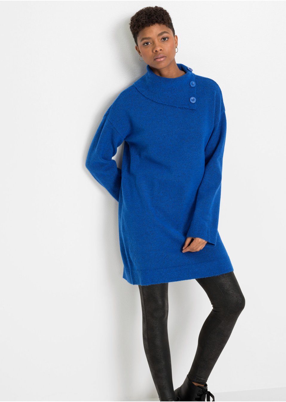 Robe en maille avec col volumineux