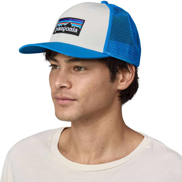 Casquette PATAGONIA P-6 LOGO TRUCKER HAT WHITE W/ VESSEL BLUE WHITE W/ VESSEL BLUE