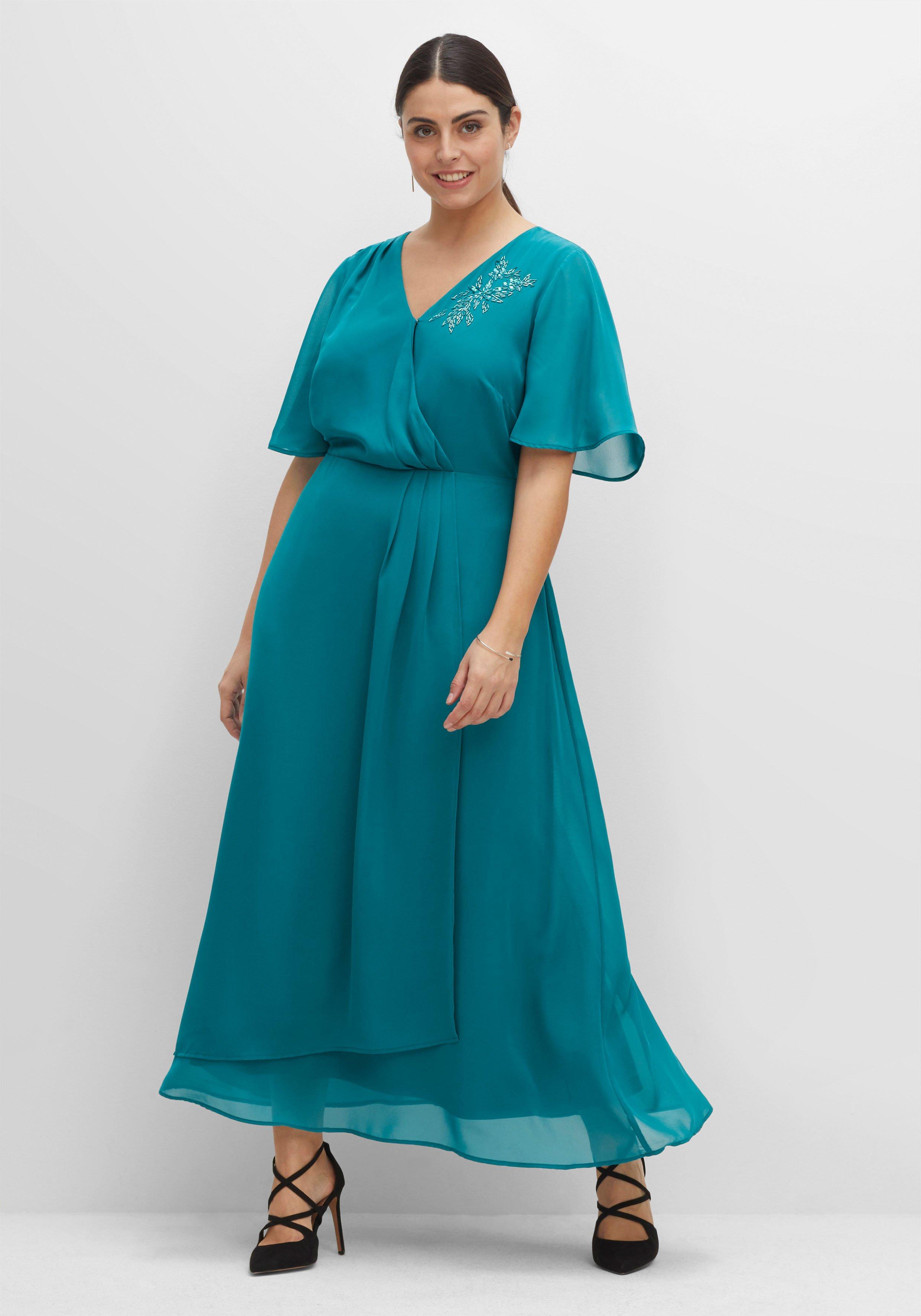 Abendkleid in Wickeloptik, aus Chiffon