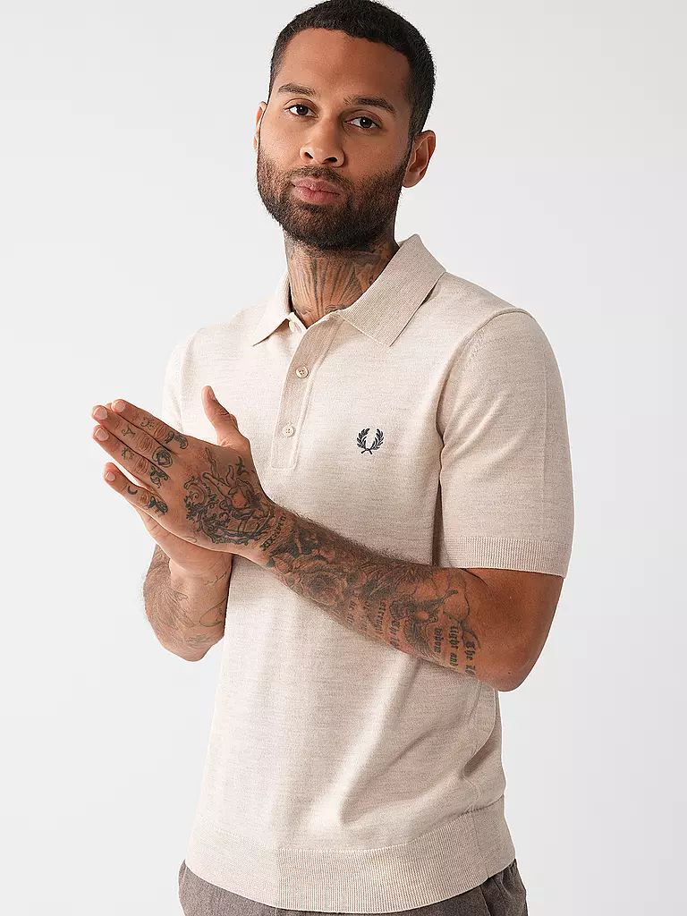 FRED PERRY Poloshirt creme