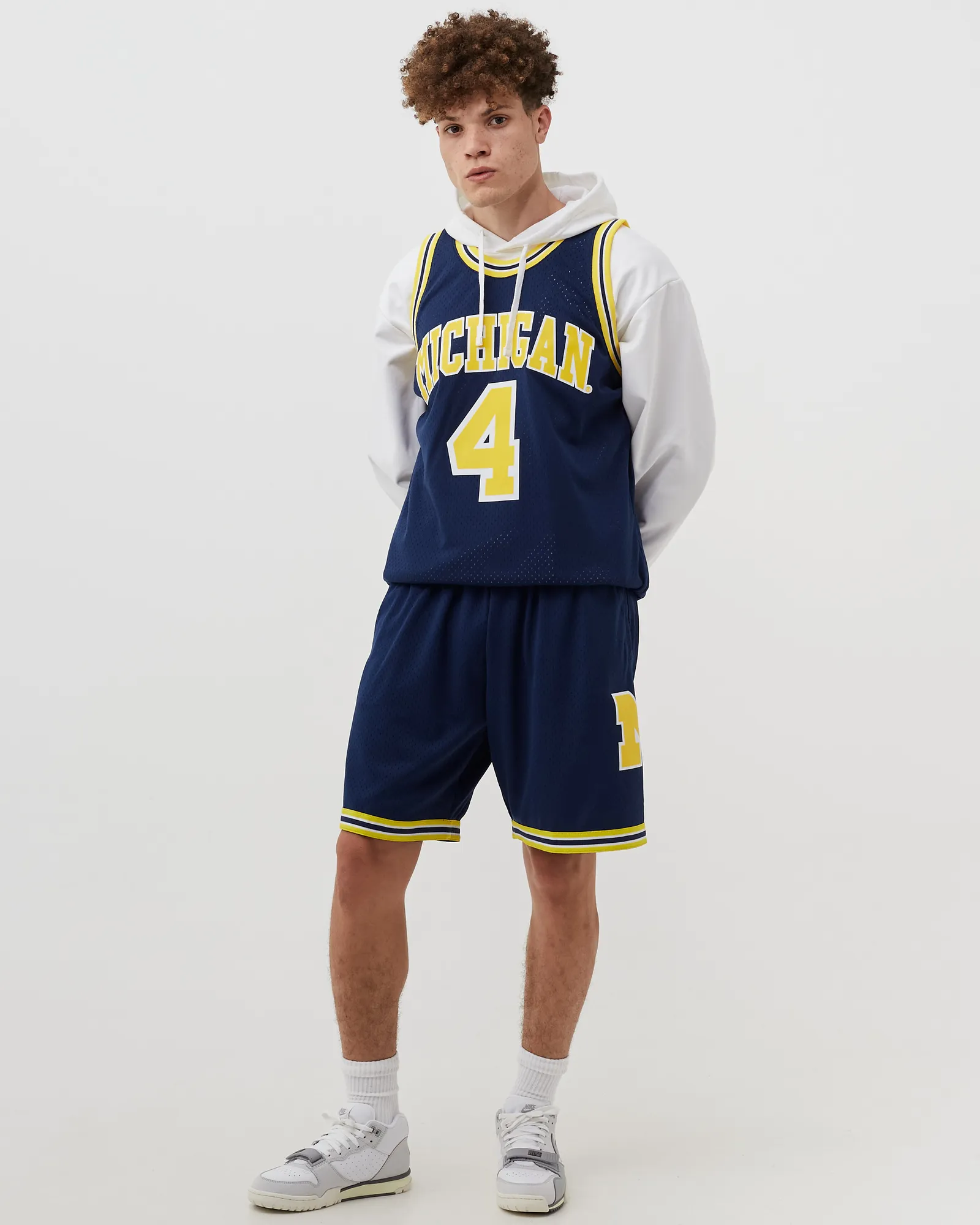Mitchell & Ness NCAA SWINGMAN SHORTS UNIVERSITY OF MICHIGAN ROAD 1991-92