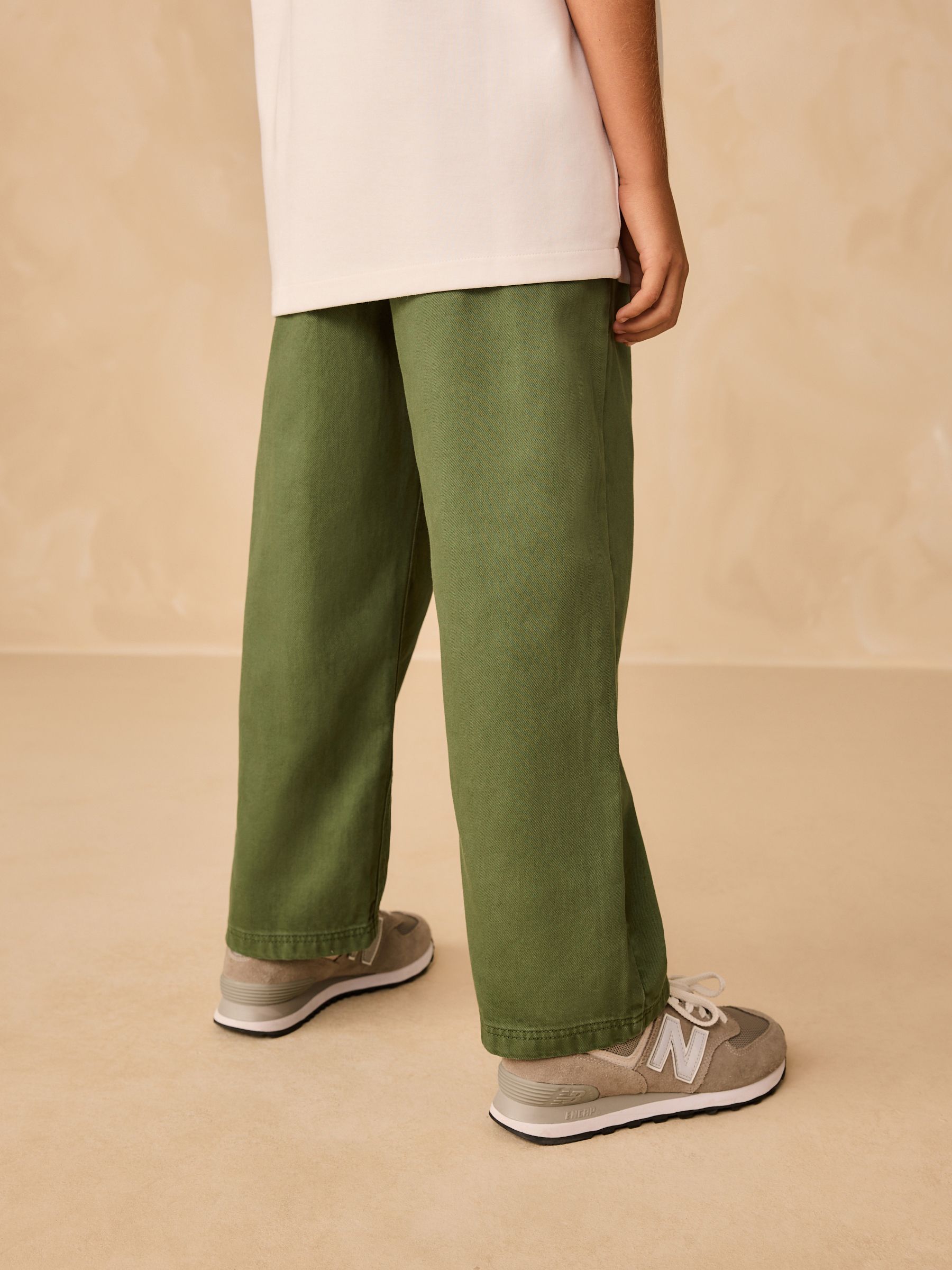 Kakigroen - Twill jeans met aantrekkoord (3-16jr)