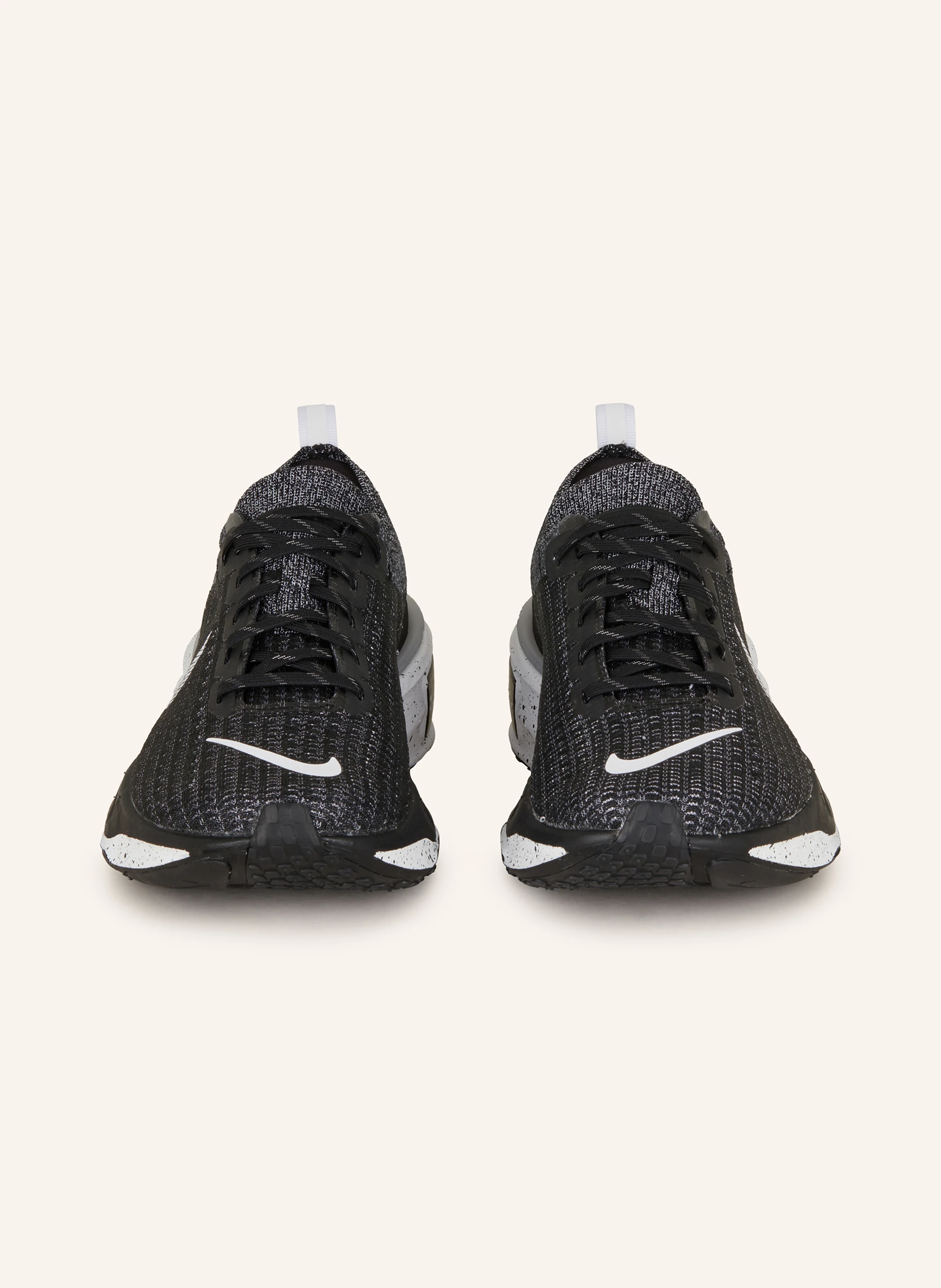 Nike Laufschuhe INVINCIBLE 3