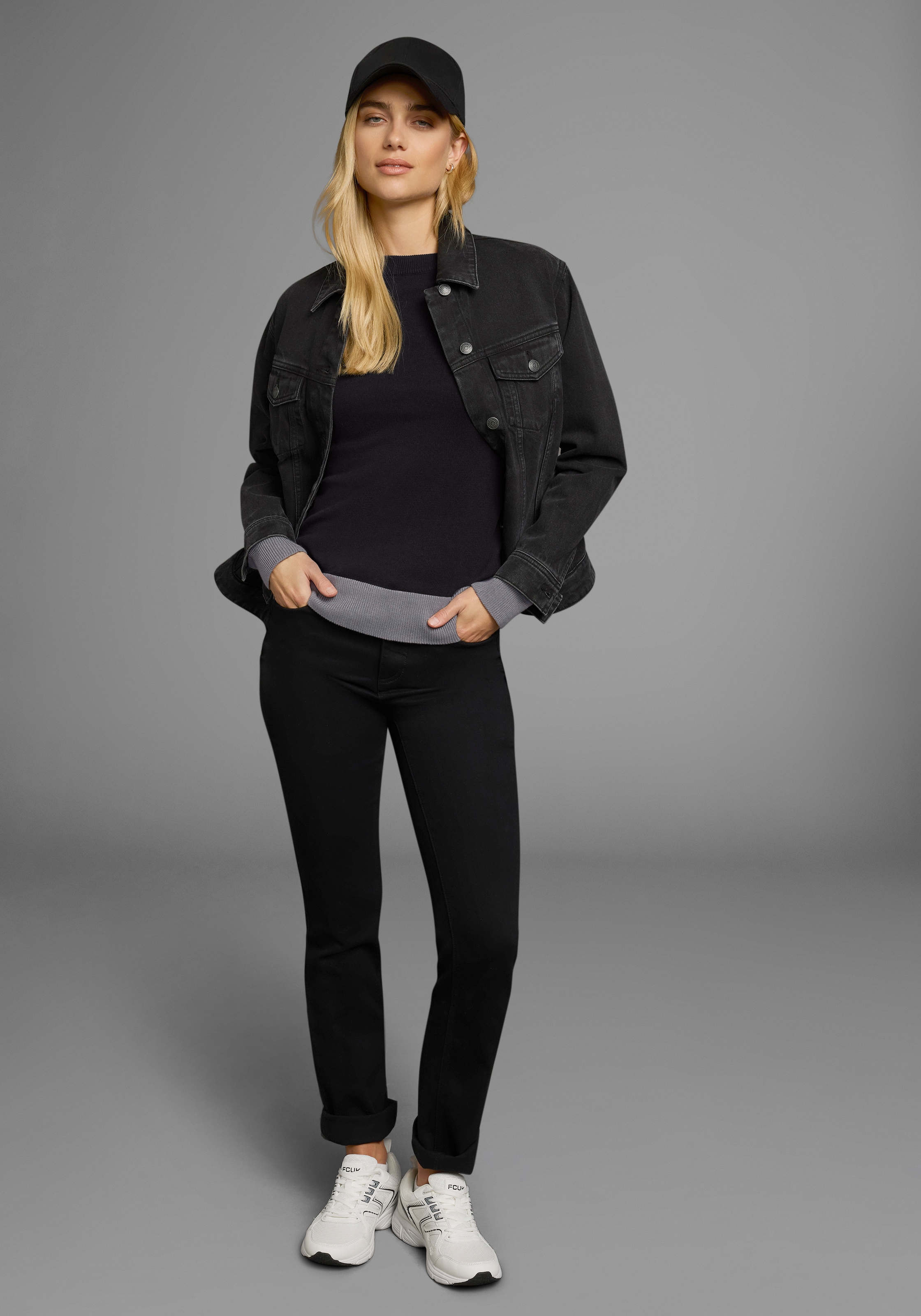 AJC Strickpullover , mit konstrastfarbenen Ärmeln und Bündchen