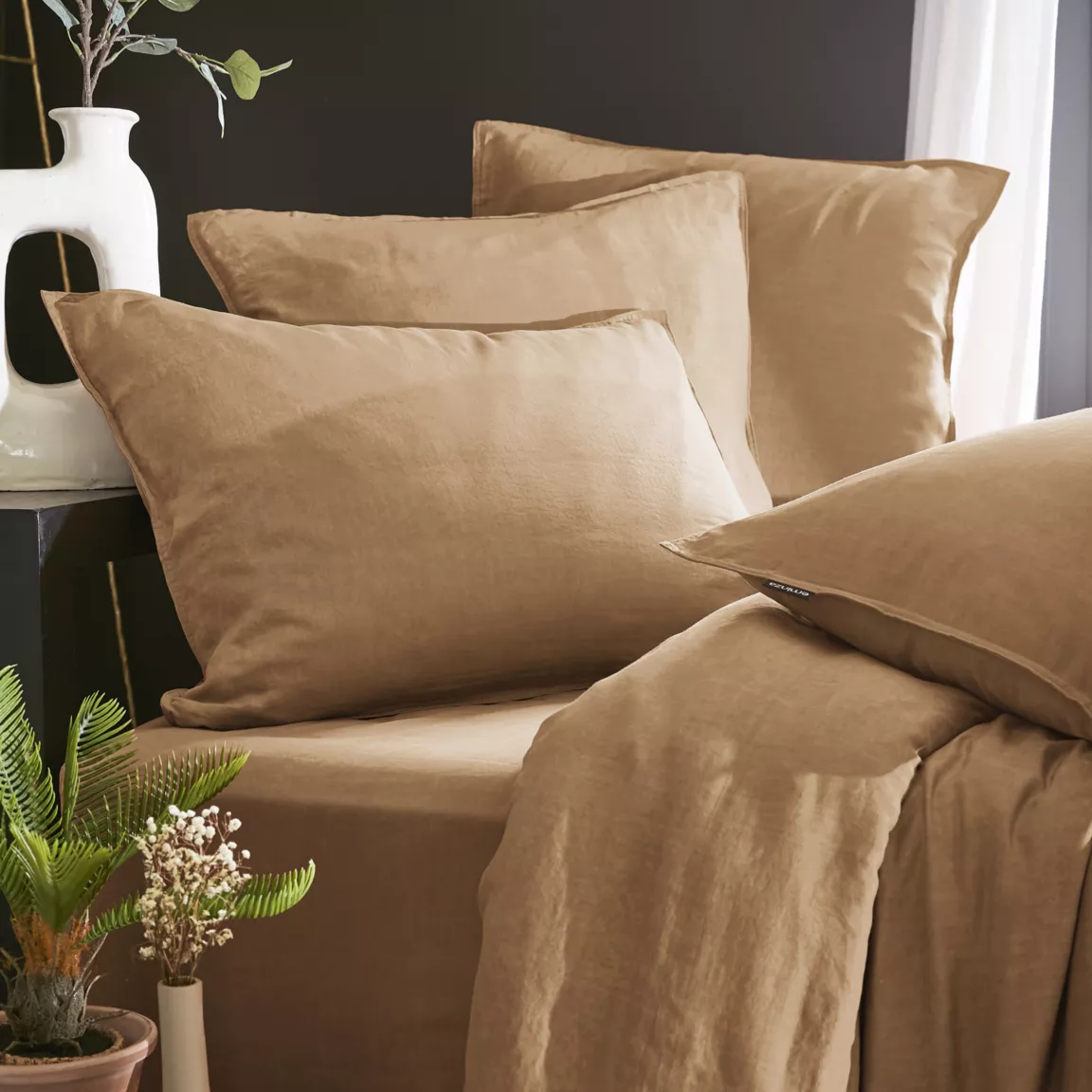 Taie d'oreiller carrée lyocell Tencel™ lavé (63 x 63 cm) Olivia Camel