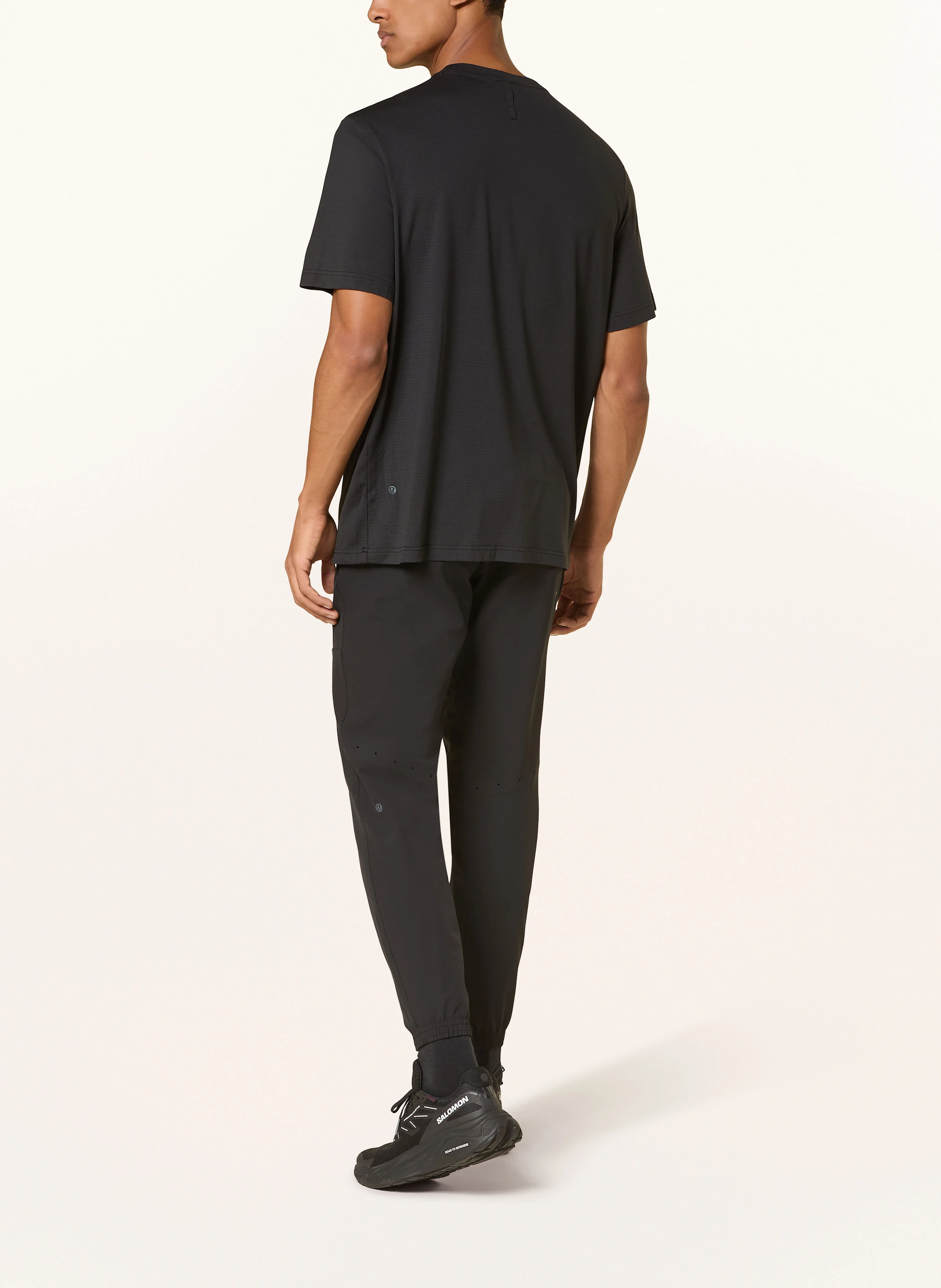 lululemon T-Shirt LICENSE TO TRAIN